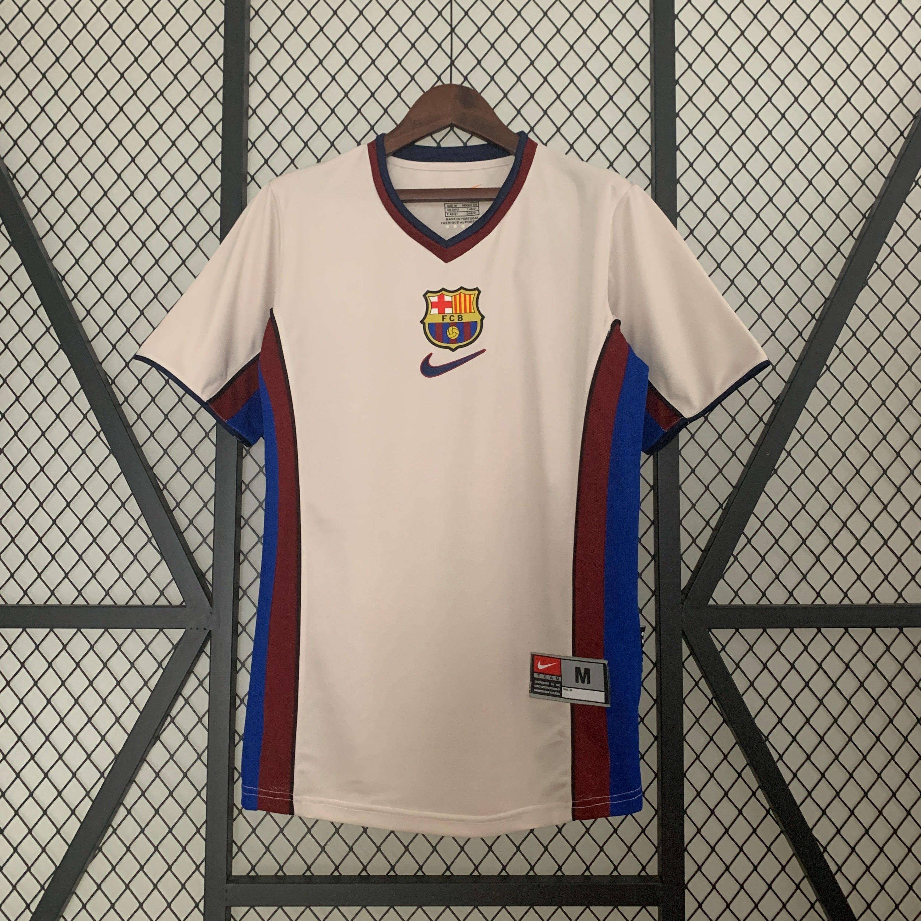 2000s Barcelona Retro Football Shirt | White Maroon Home