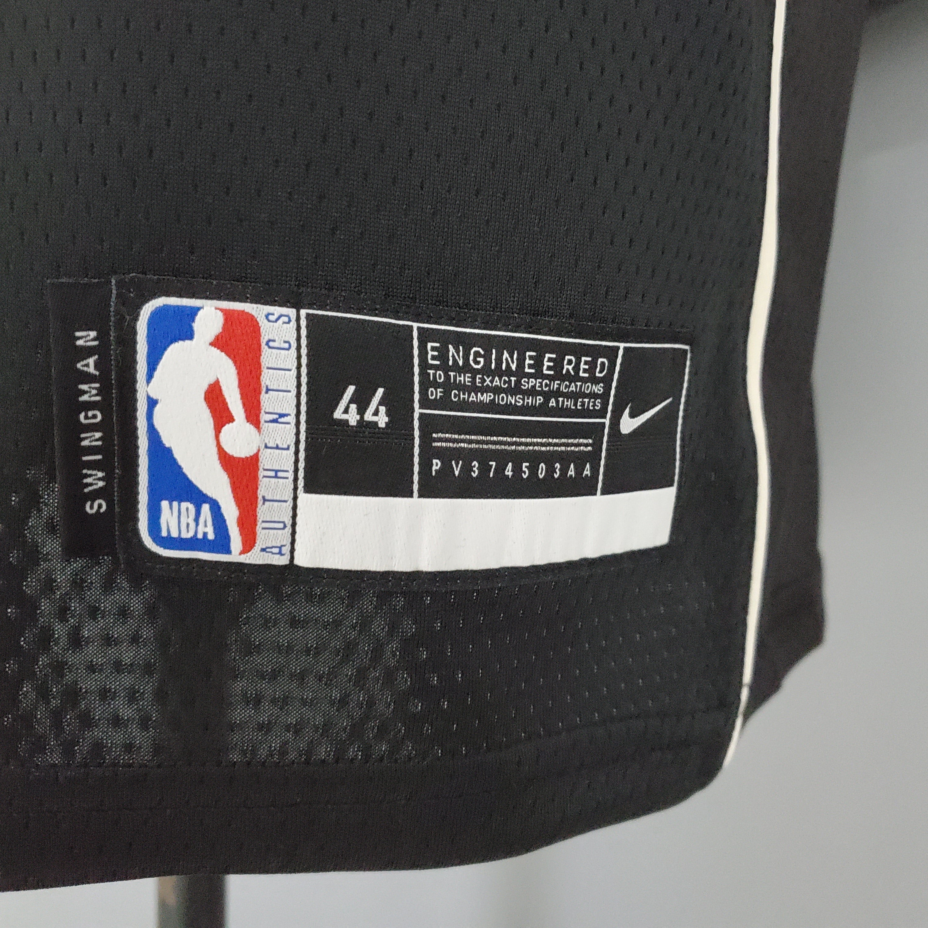 2023 Milwaukee Bucks Middleton #22 Swingman Edition Jersey