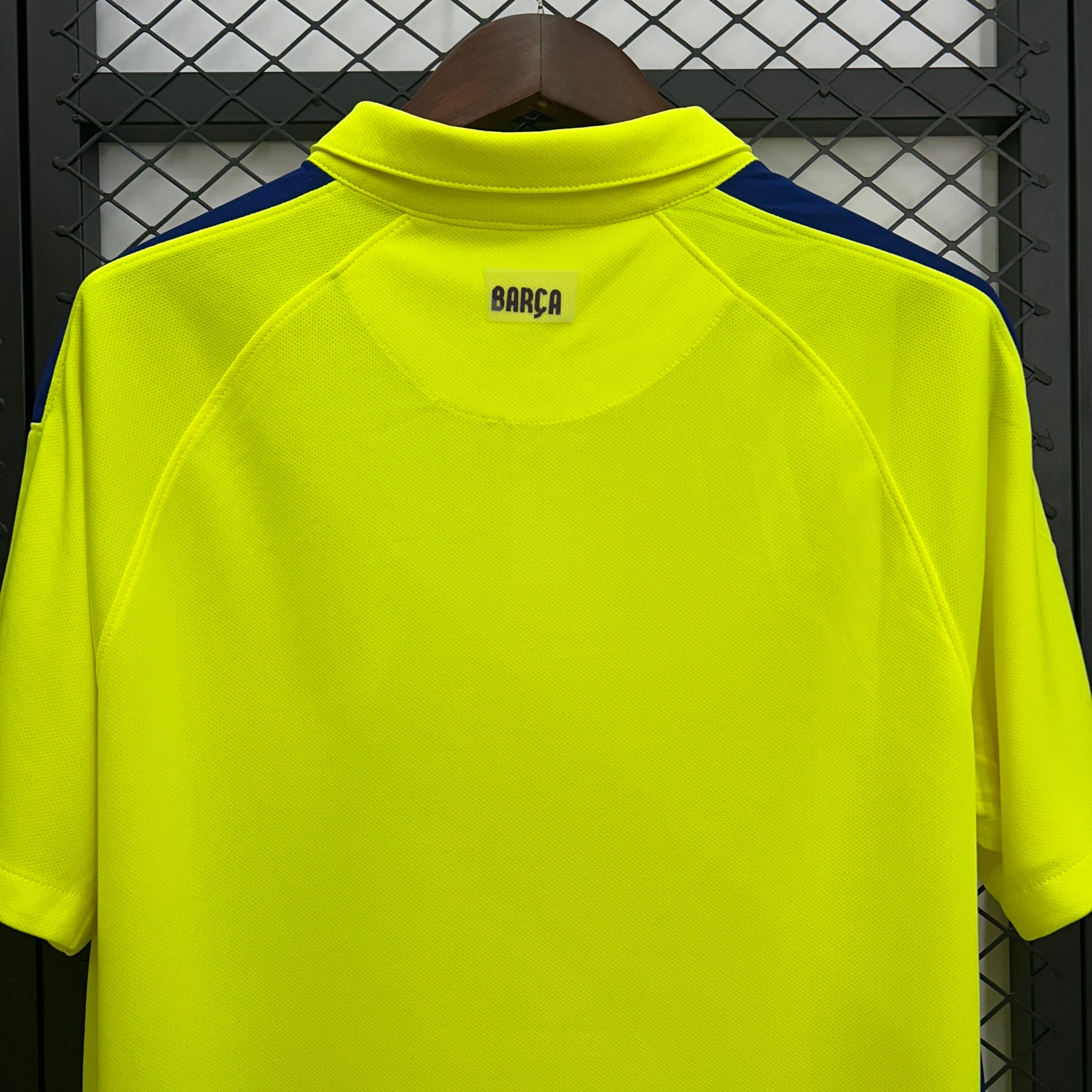 2010s Barcelona Retro Football Shirt | Yellow Black Away
