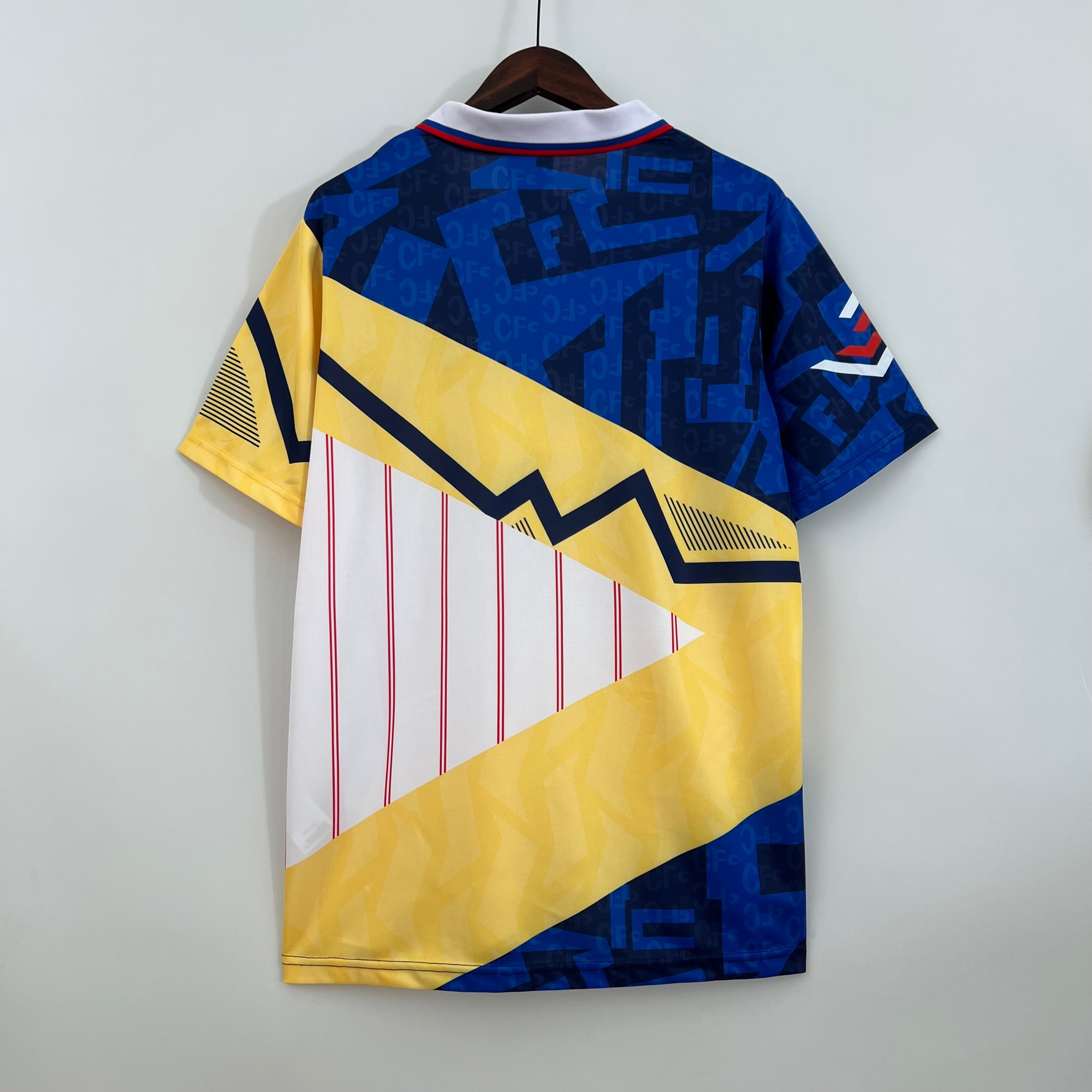 1990s Chelsea Retro Football Shirt | Dark Blue Yellow Home