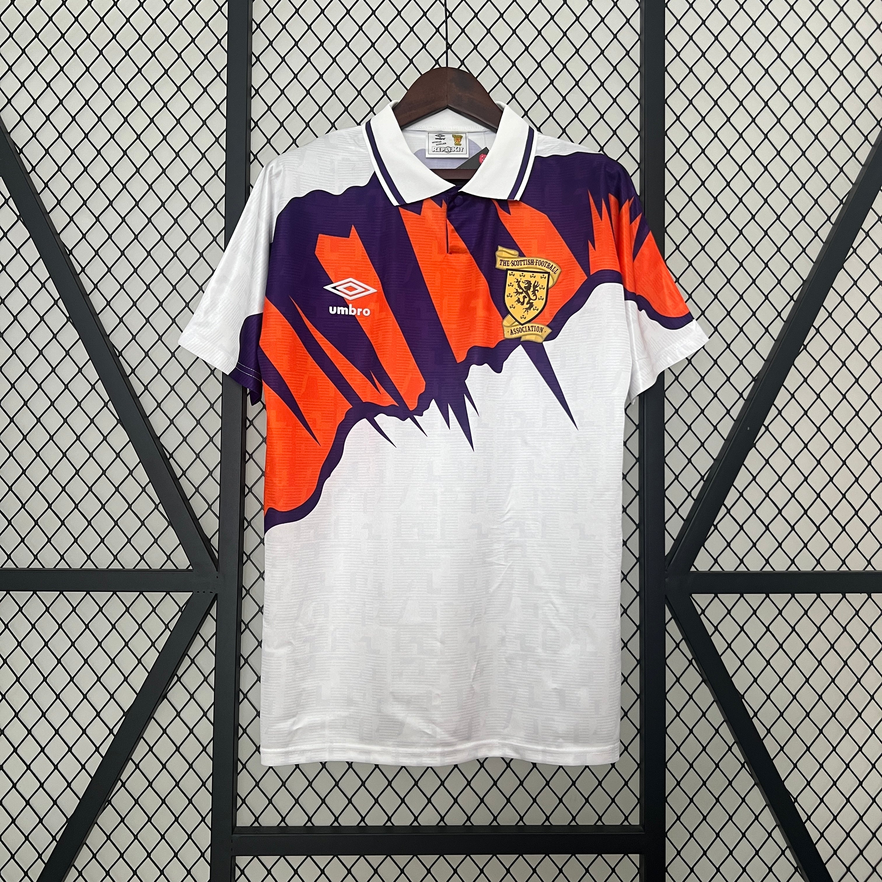 1990s Scotland Retro Football Shirt | White Purple Home