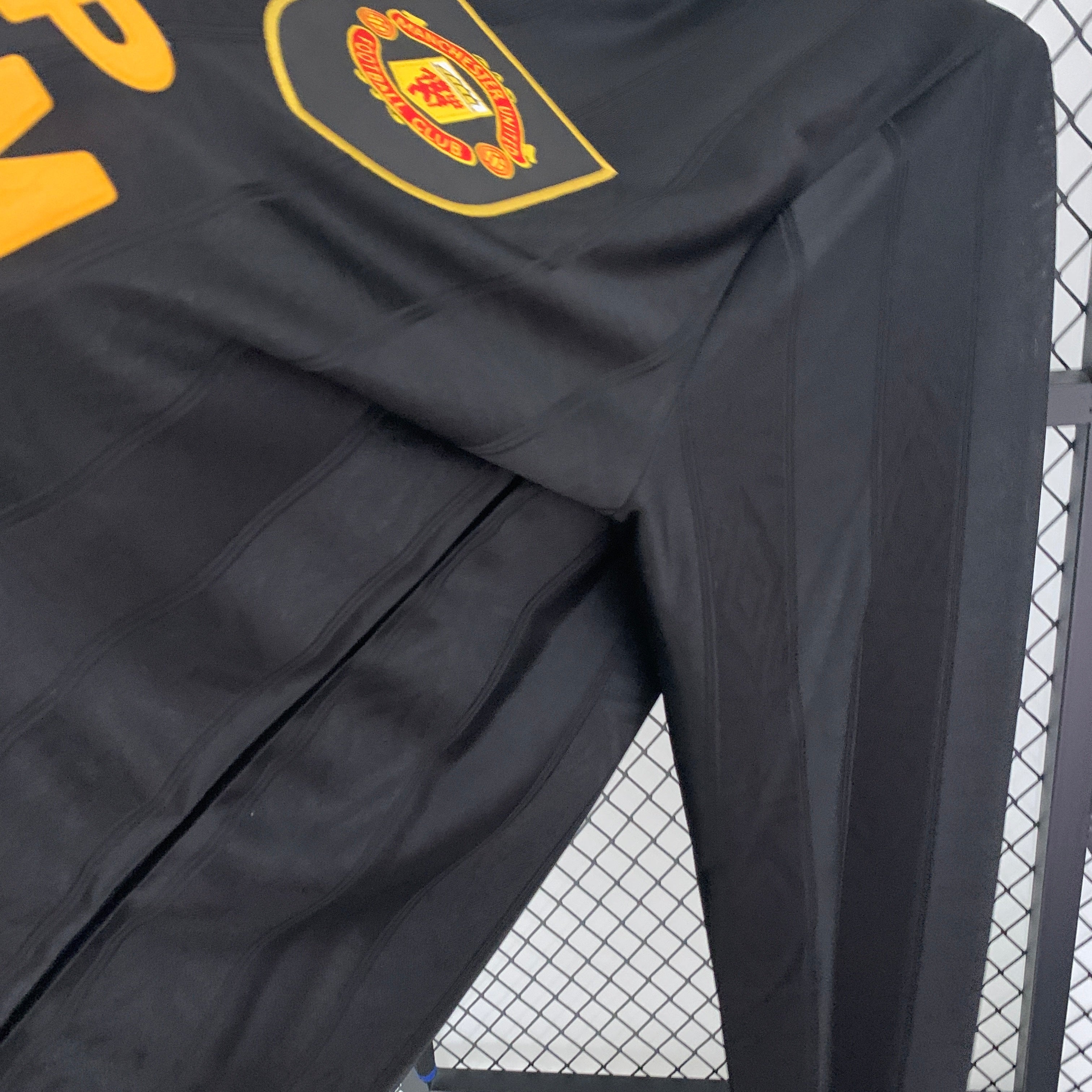 1990s Manchester United Retro Football Shirt | Black Yellow Home