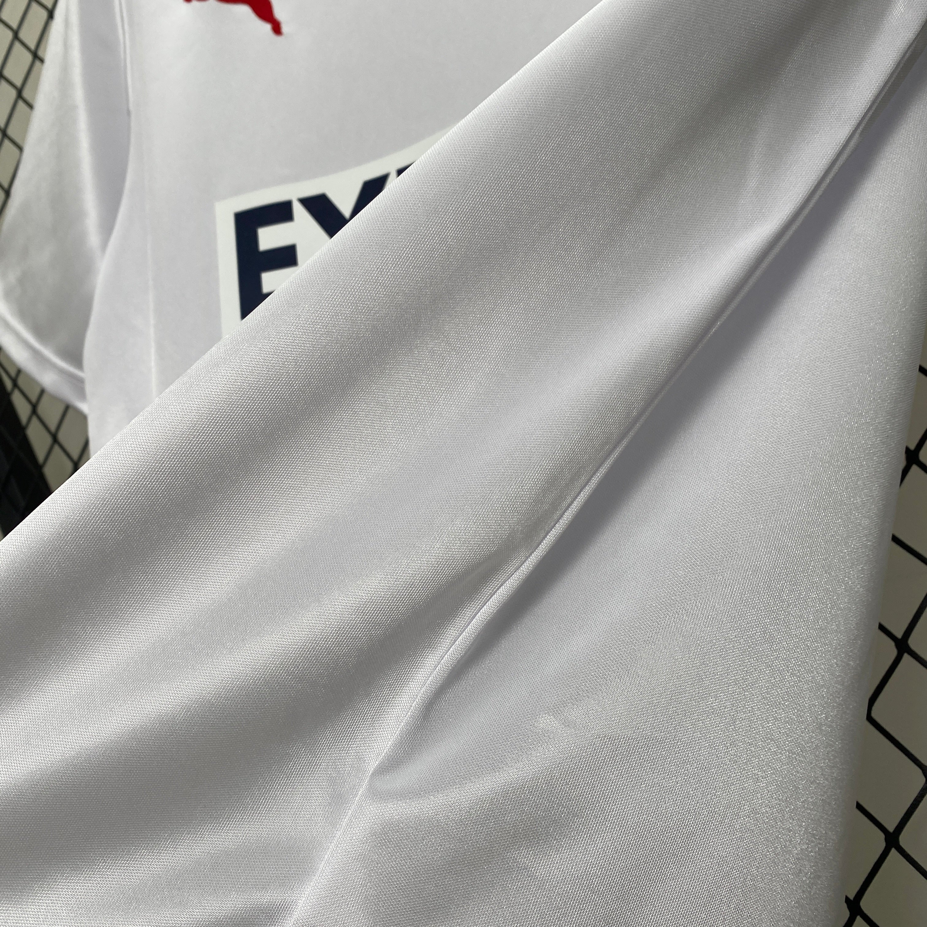 1990s Sevilla Retro Football Shirt | White Red Home