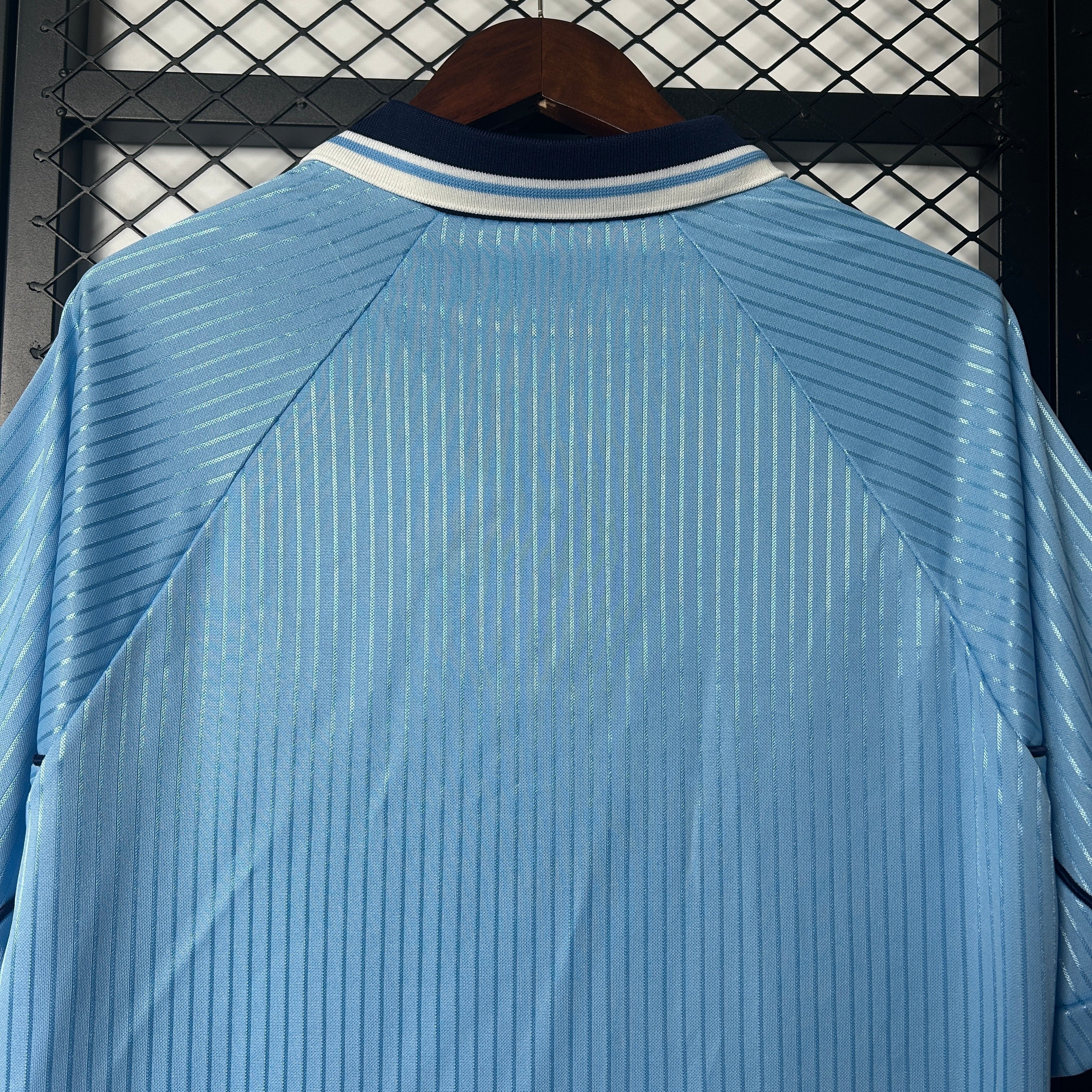1990s Celta Vigo Retro Football Shirt | Sky Blue Navy Home
