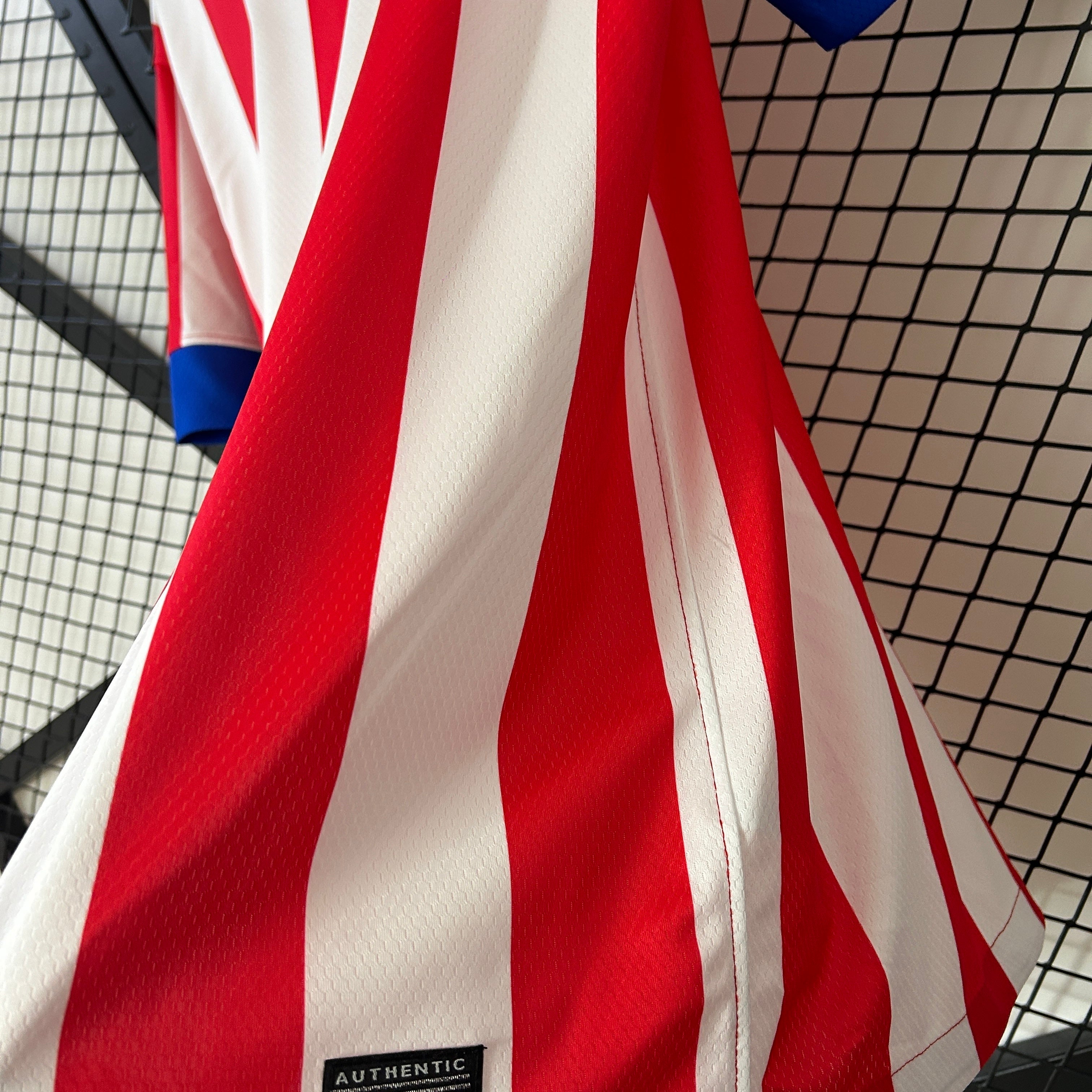2000s Atletico Madrid Retro Football Shirt | Red White Home