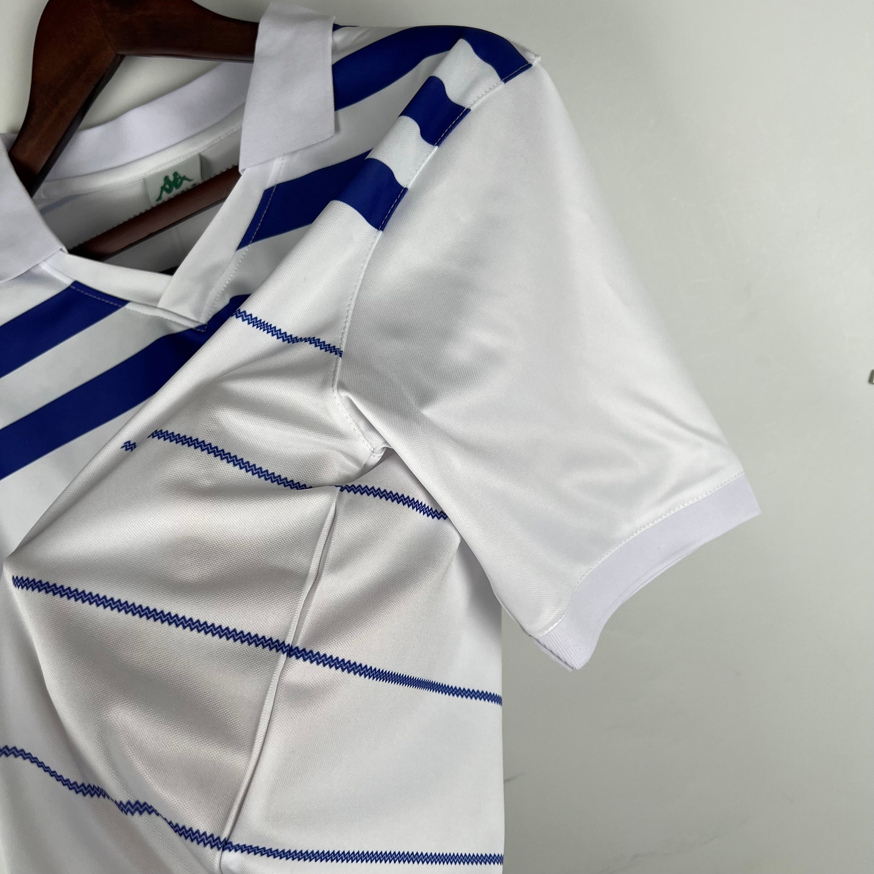 1990s FC Porto Retro Football Shirt | White Blue Home