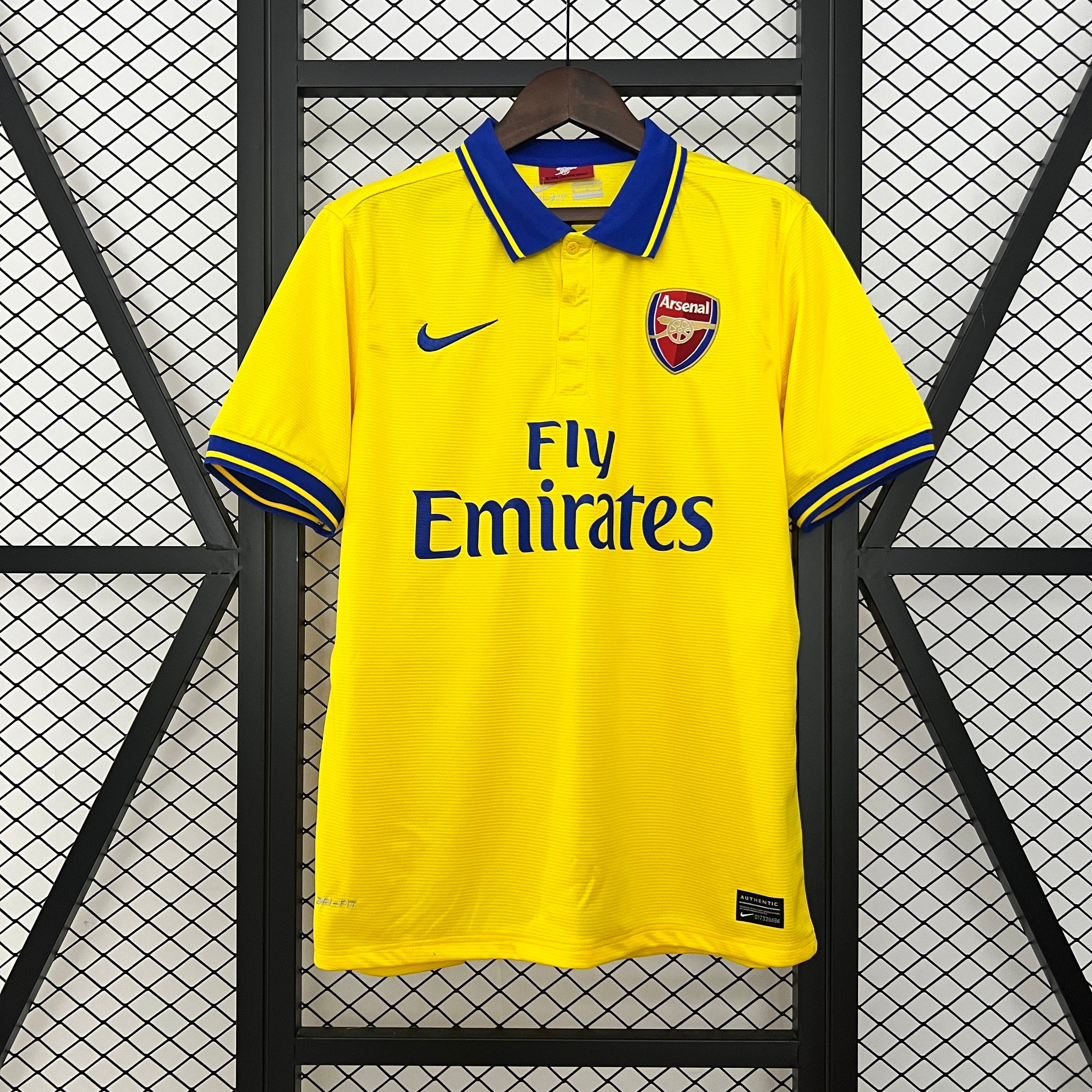 2010s Arsenal Retro Football Shirt | Yellow Blue Away