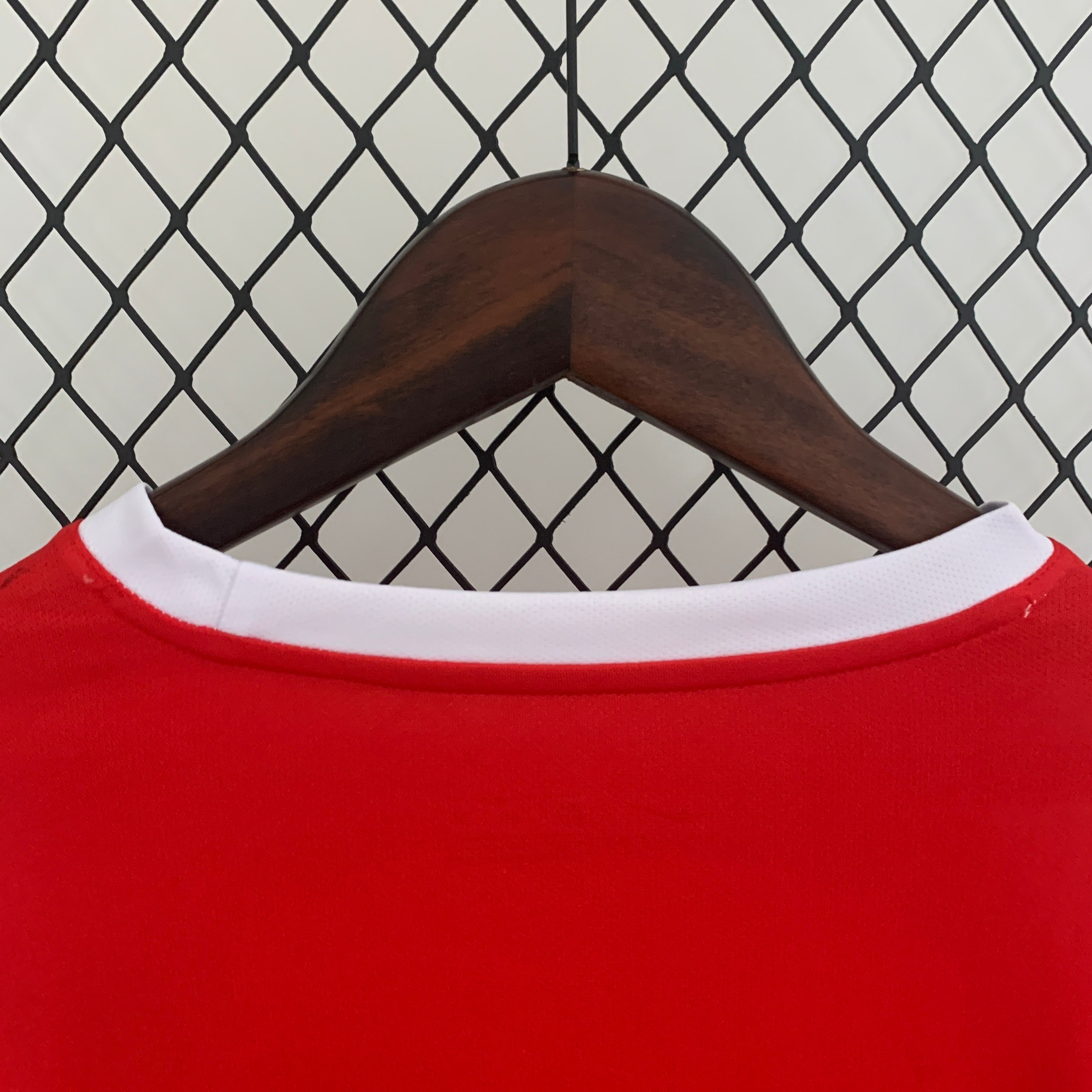 2000s Arsenal Retro Football Shirt | Red White Home