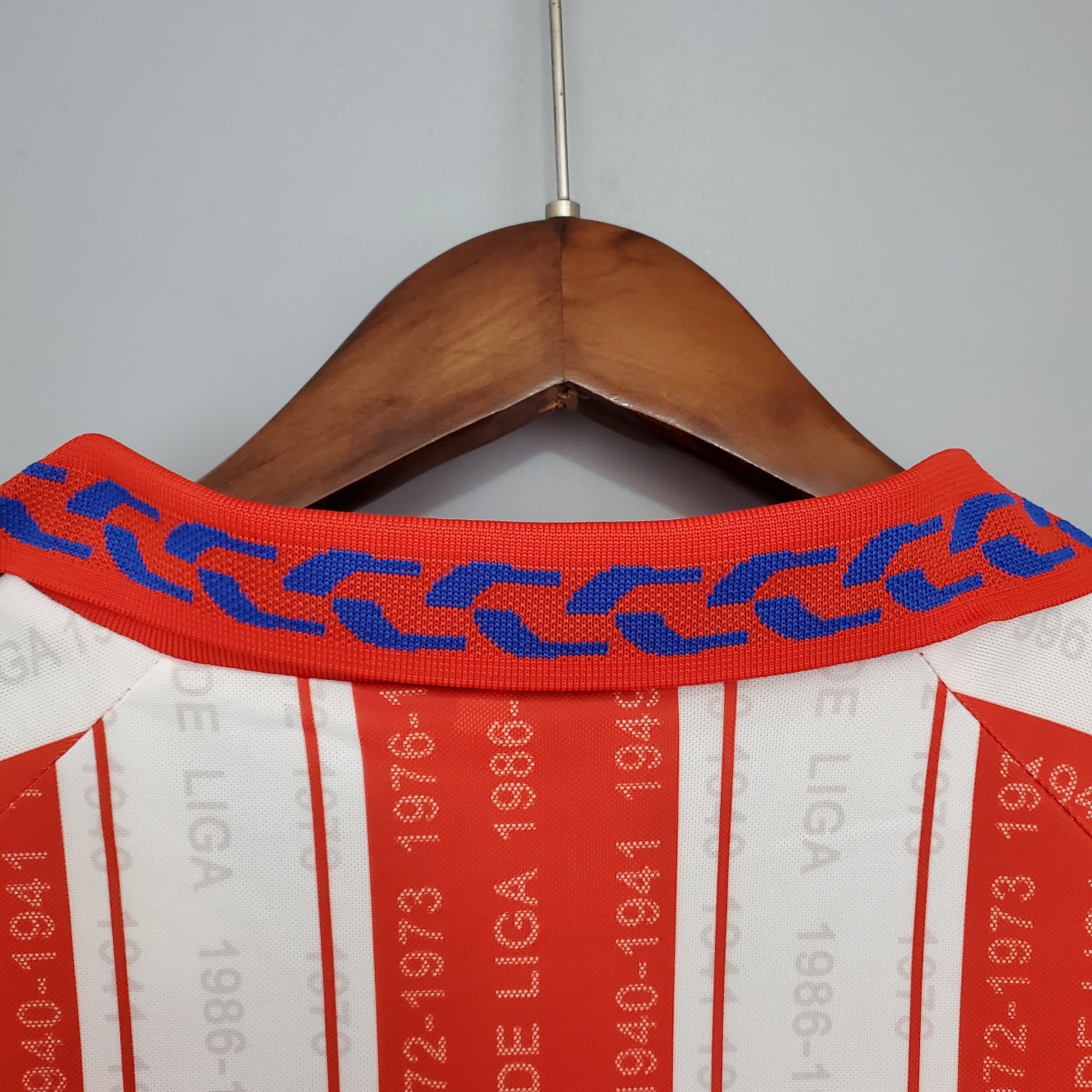 1990s Atletico Madrid Retro Football Shirt | Red White Home
