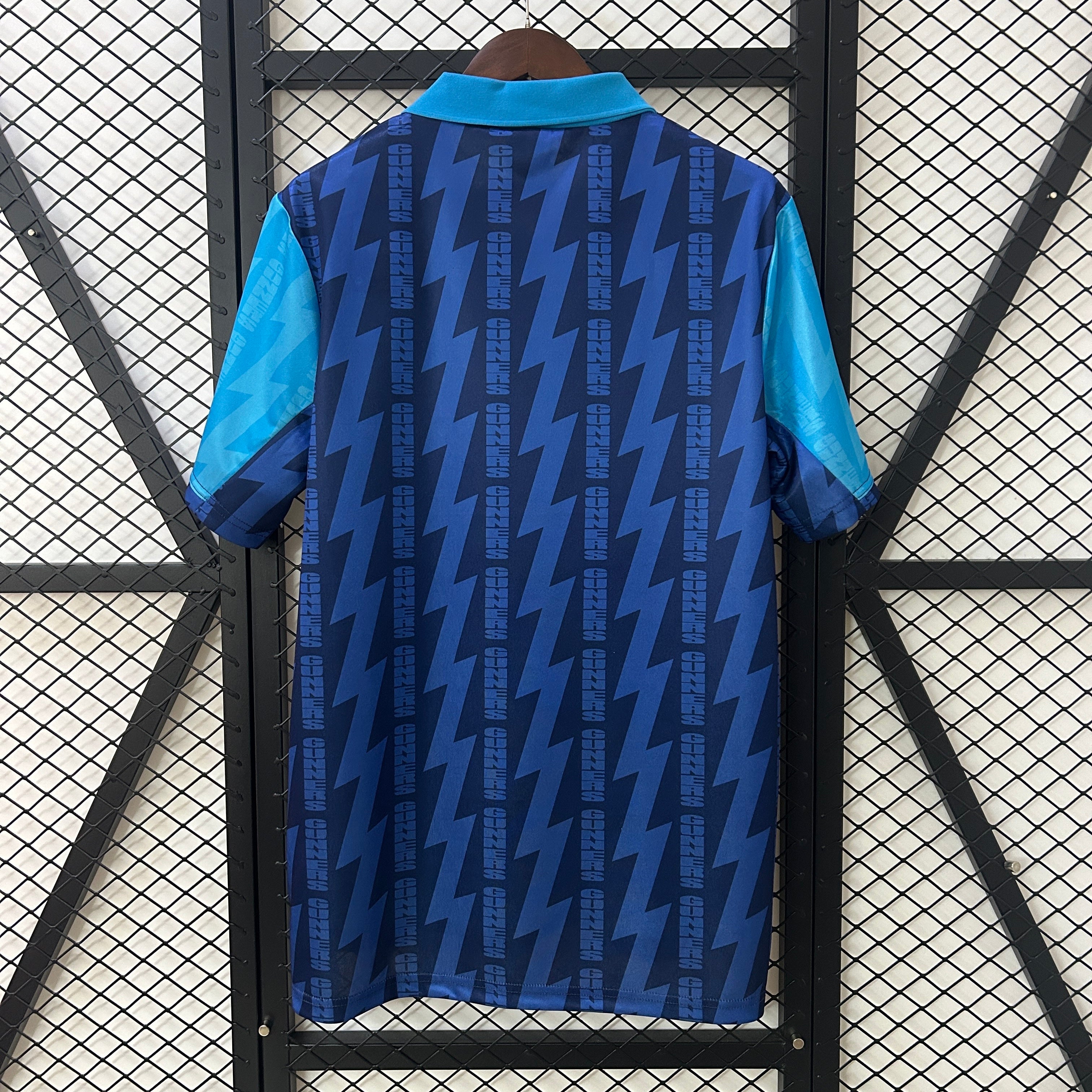 1990s Arsenal Retro Football Shirt | Navy Blue Home