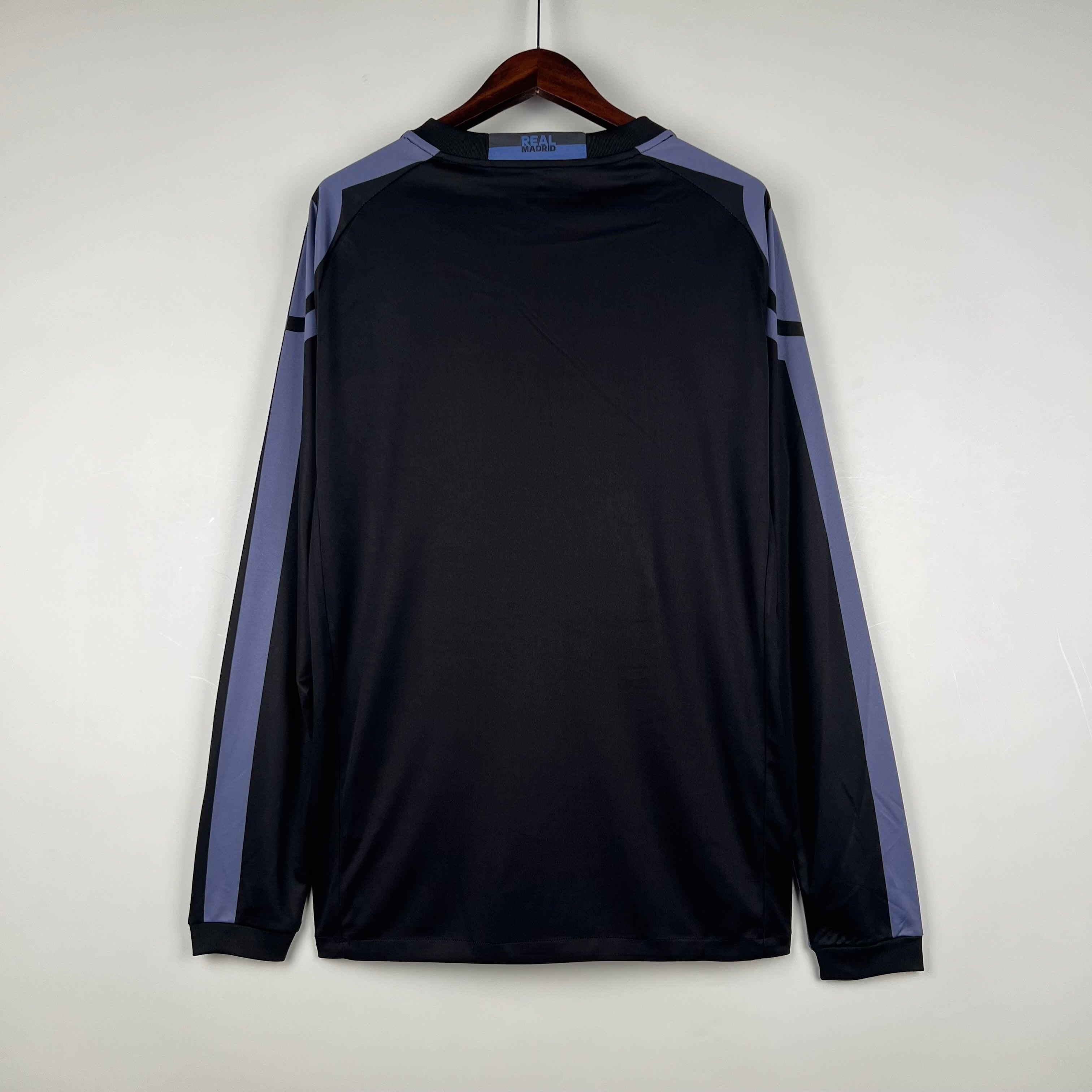 2010s Real Madrid Retro Football Shirt | Black Grey Home