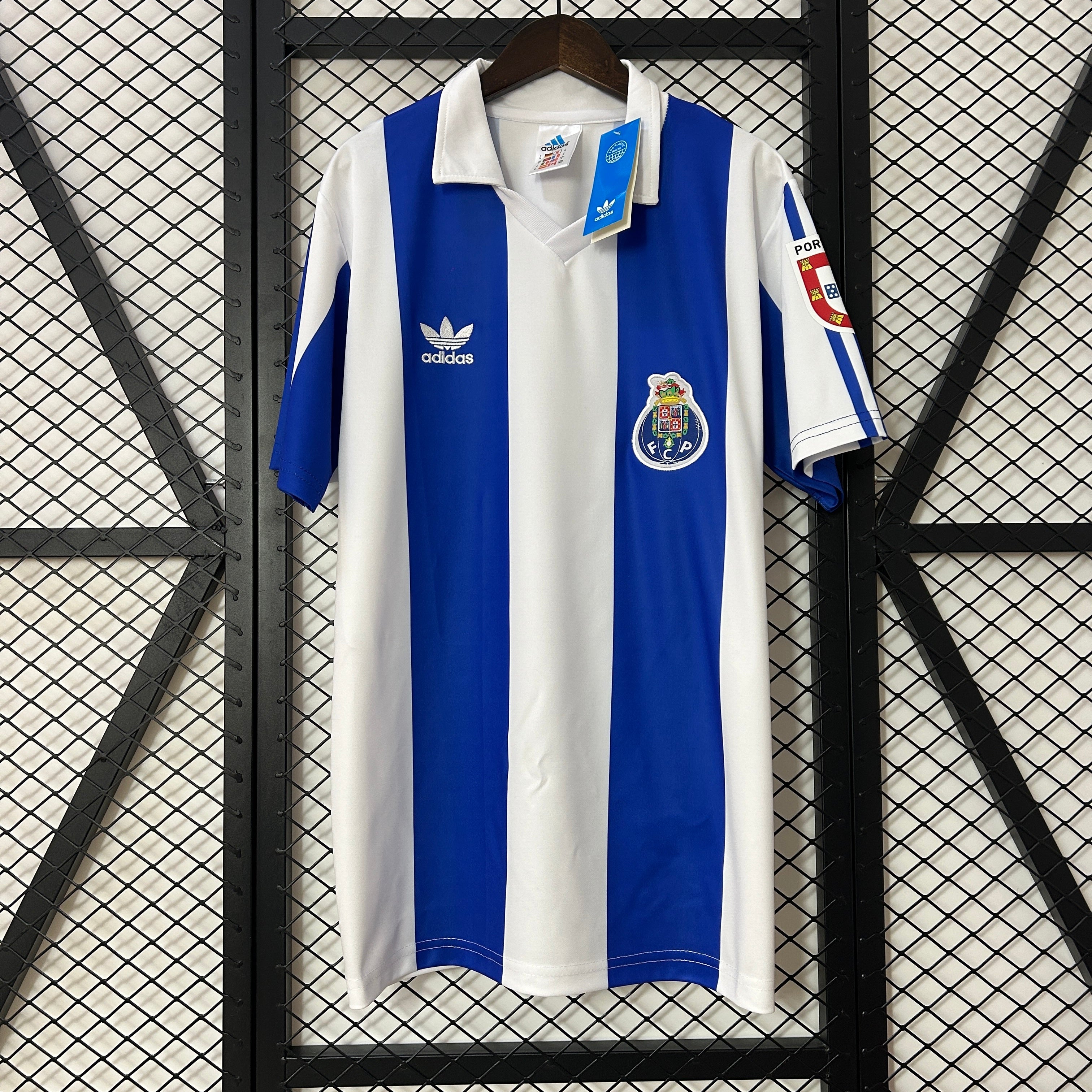 1990s FC Porto Retro Football Shirt | Blue White Home