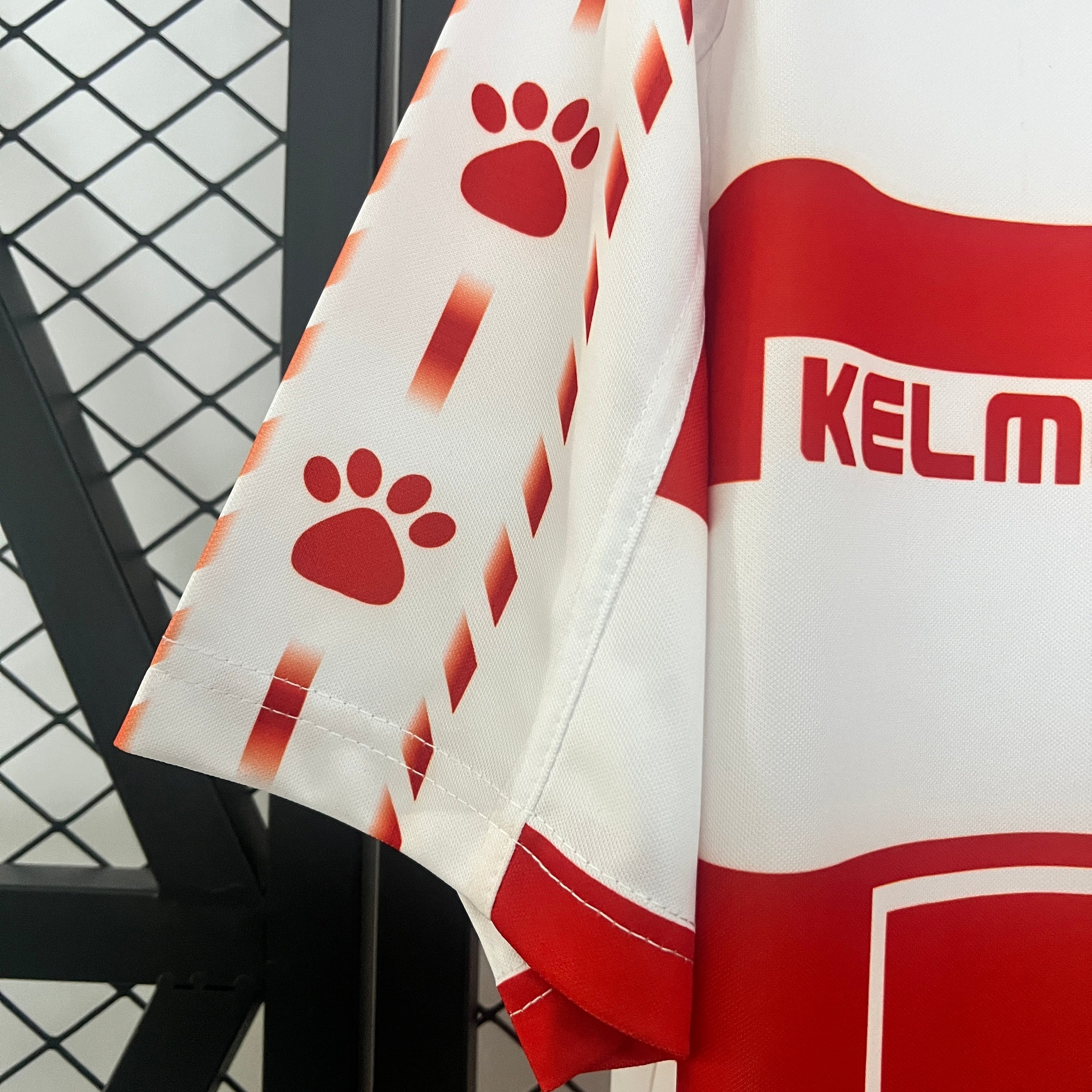 1990s Granada Retro Football Shirt | Red White Home