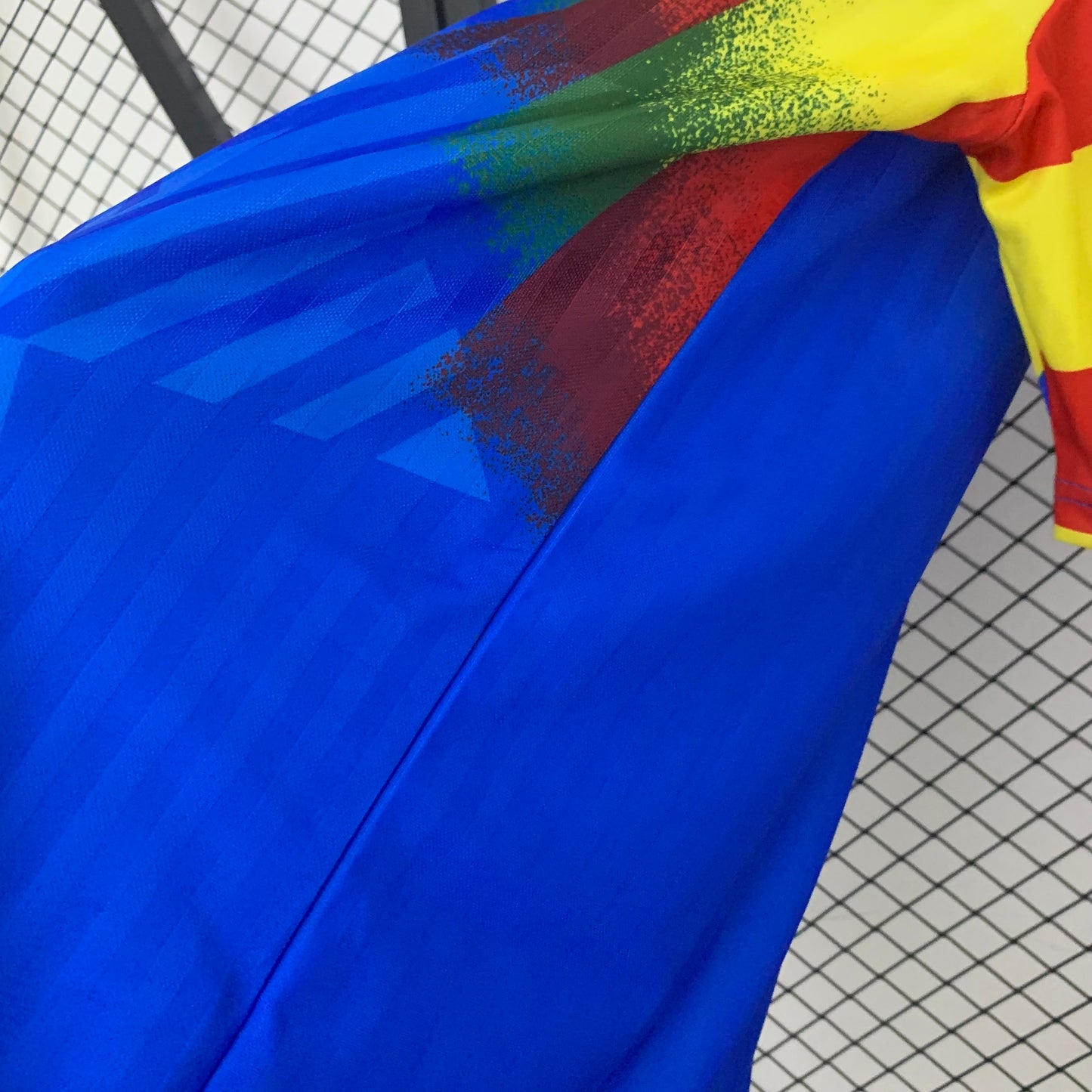 1990s Valencia Retro Football Shirt | Blue Yellow Home