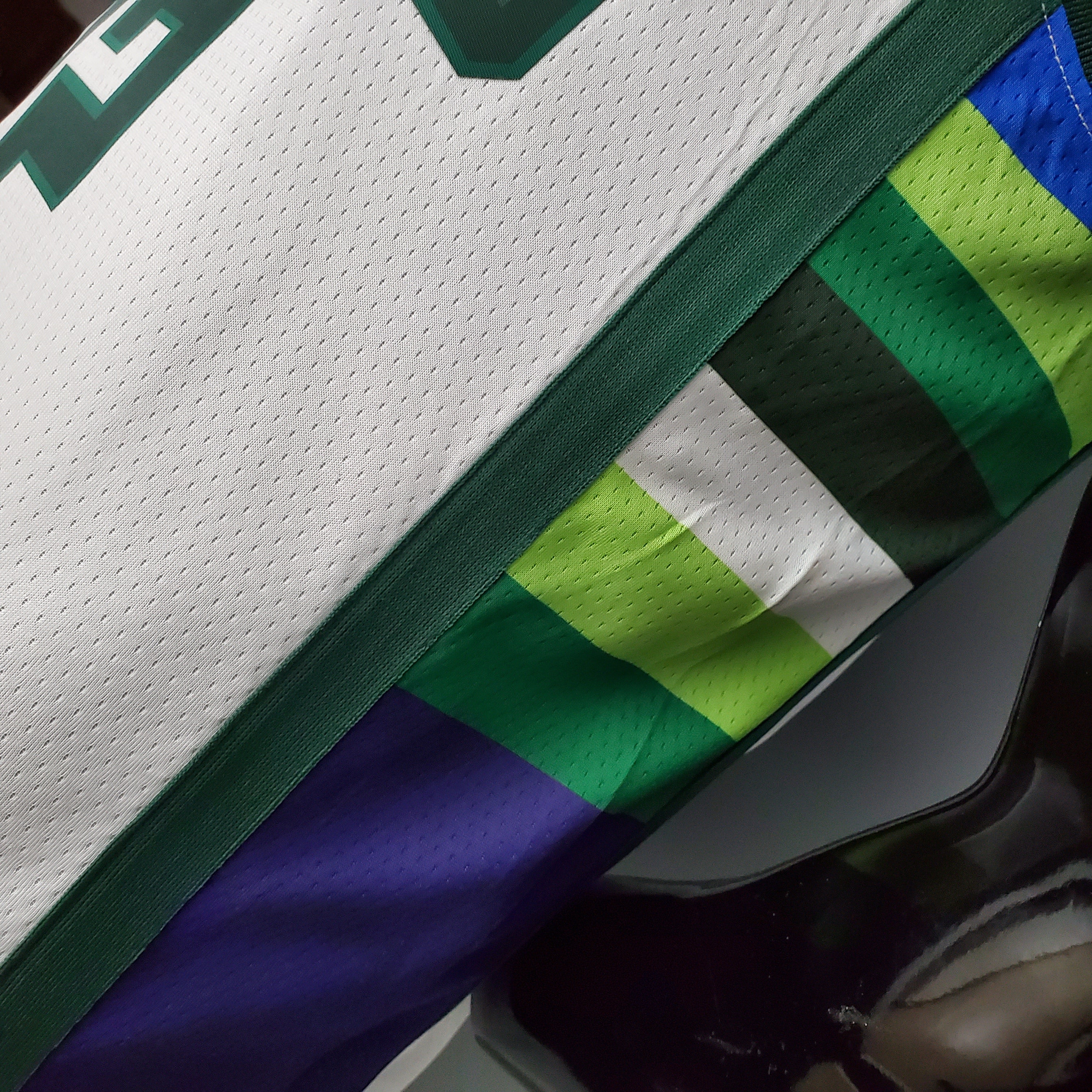 2023 Milwaukee Bucks Middleton #22 Swingman Edition Jersey