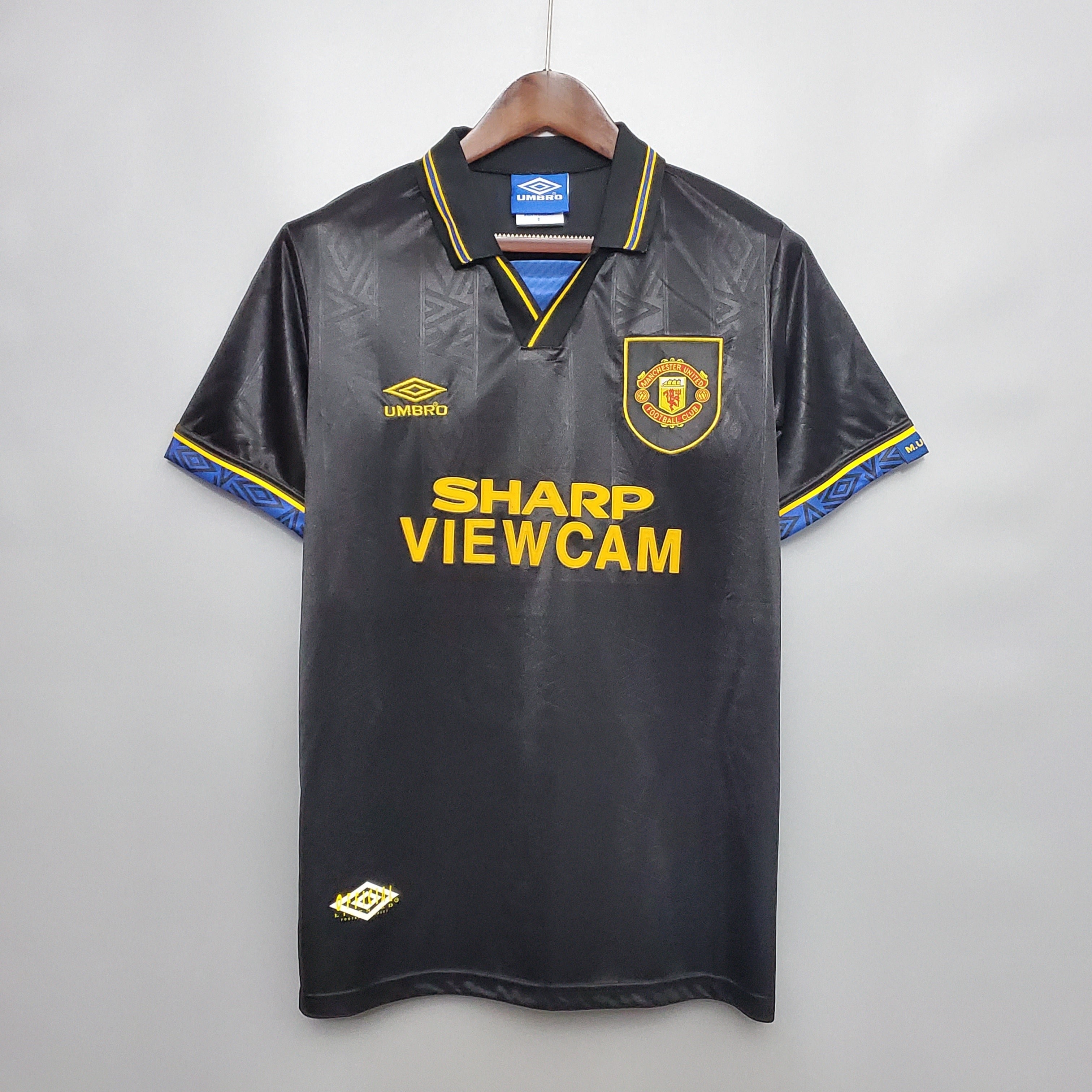 1990s Manchester United Retro Football Shirt | Black Yellow Home