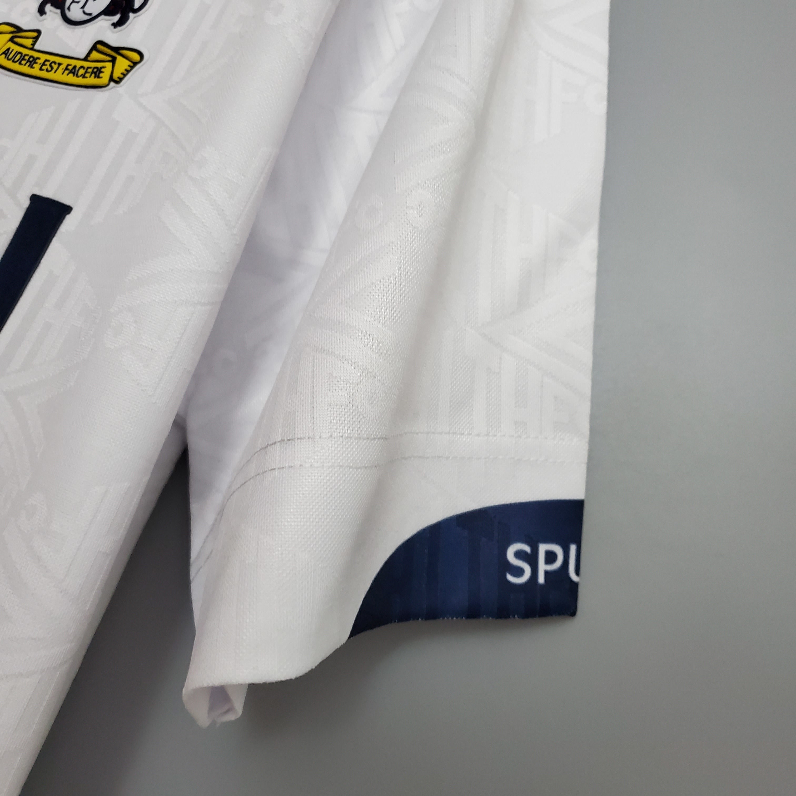 1990s Tottenham Hotspur Retro Football Shirt | White Navy Home