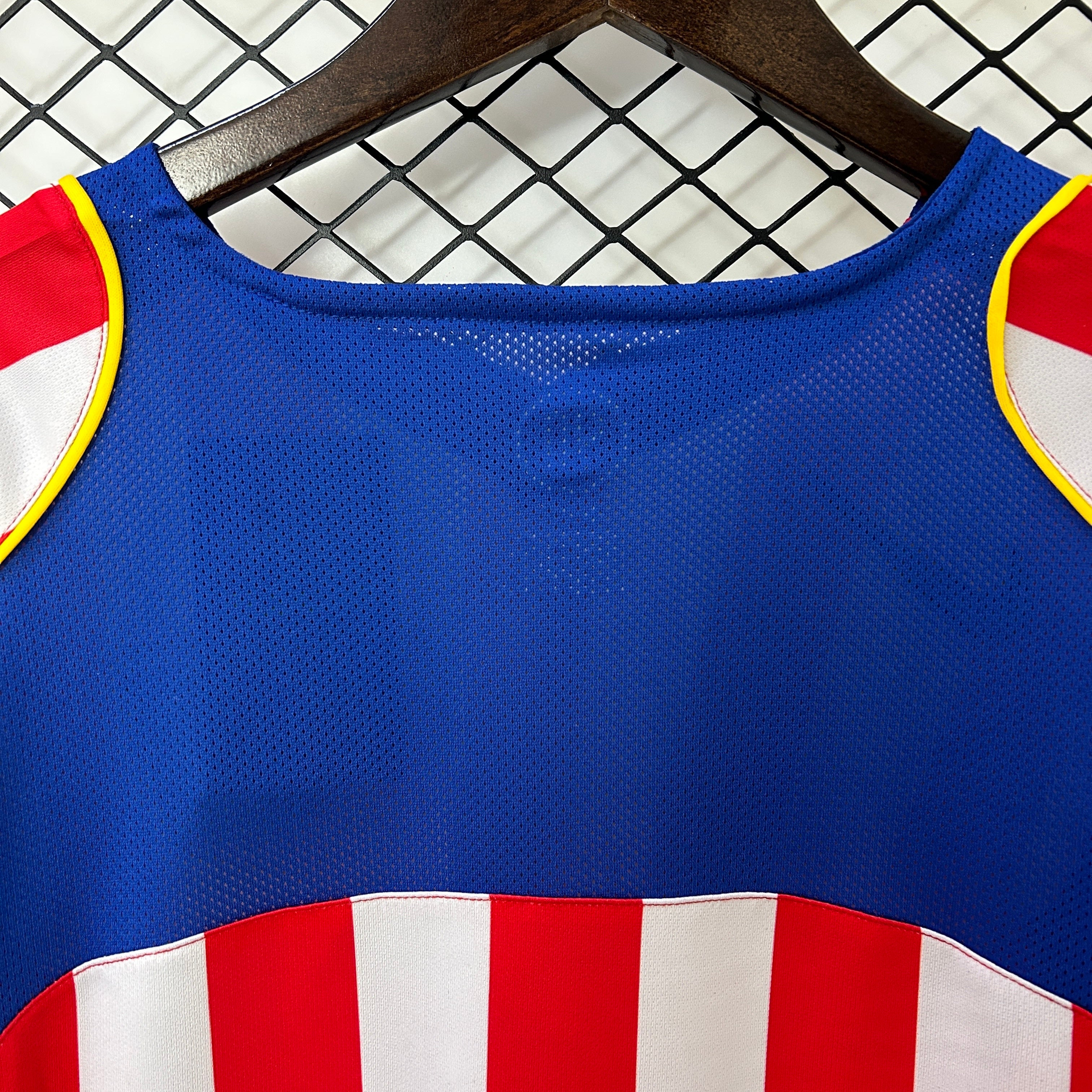 2000s Atletico Madrid Retro Football Shirt | Red White Home
