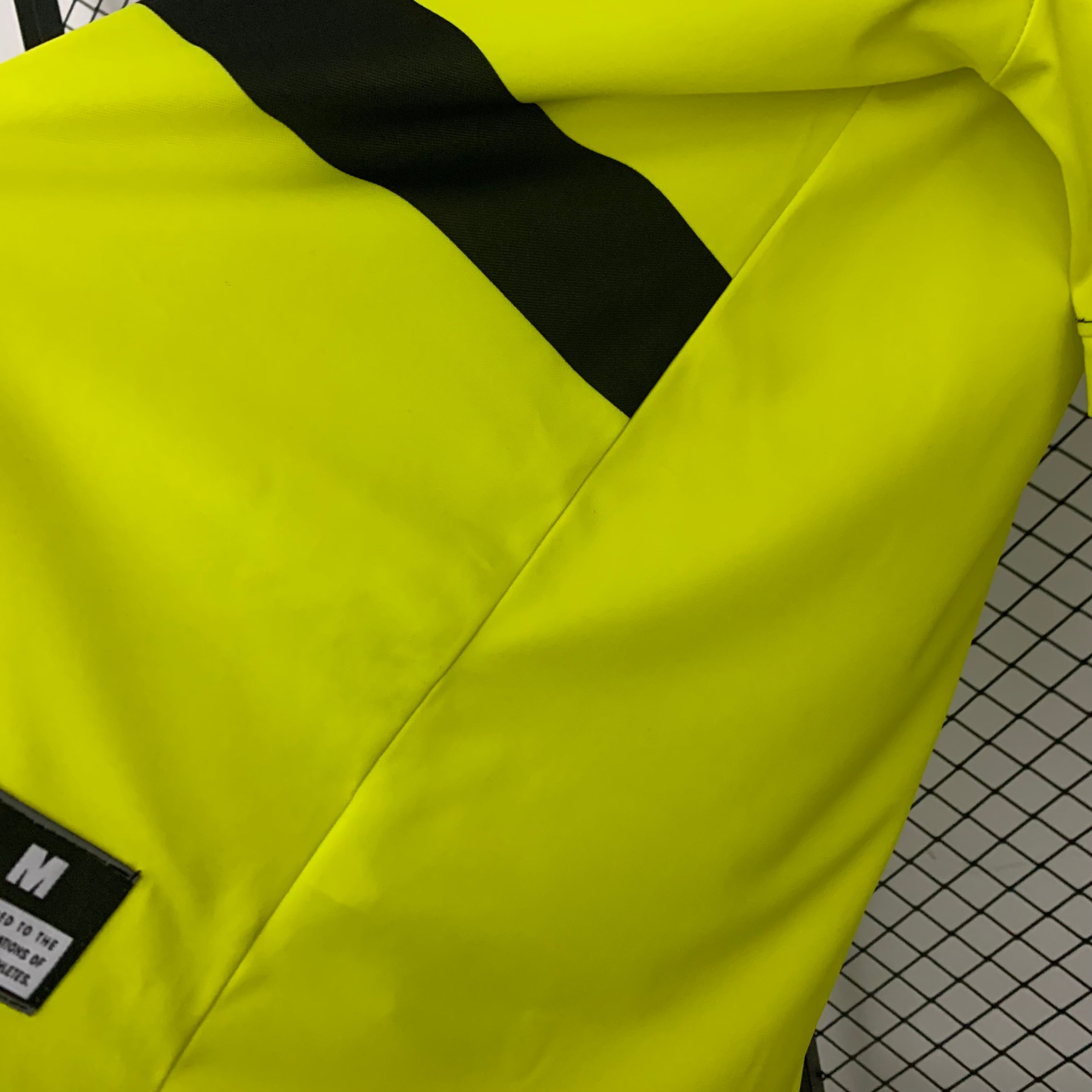 1990s Borussia Dortmund Retro Football Shirt | Yellow Black Home