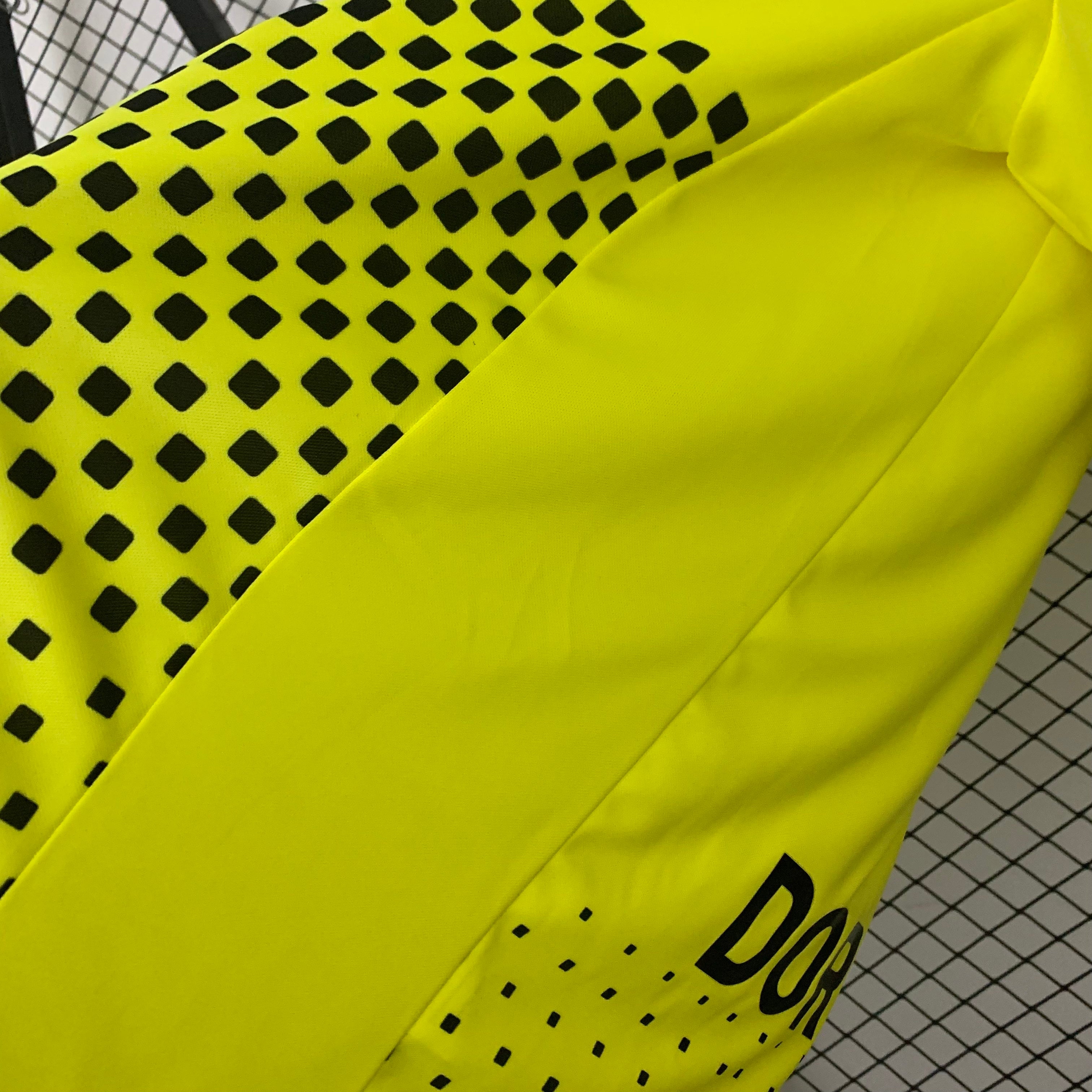 1990s Borussia Dortmund Retro Football Shirt | Yellow Black Home