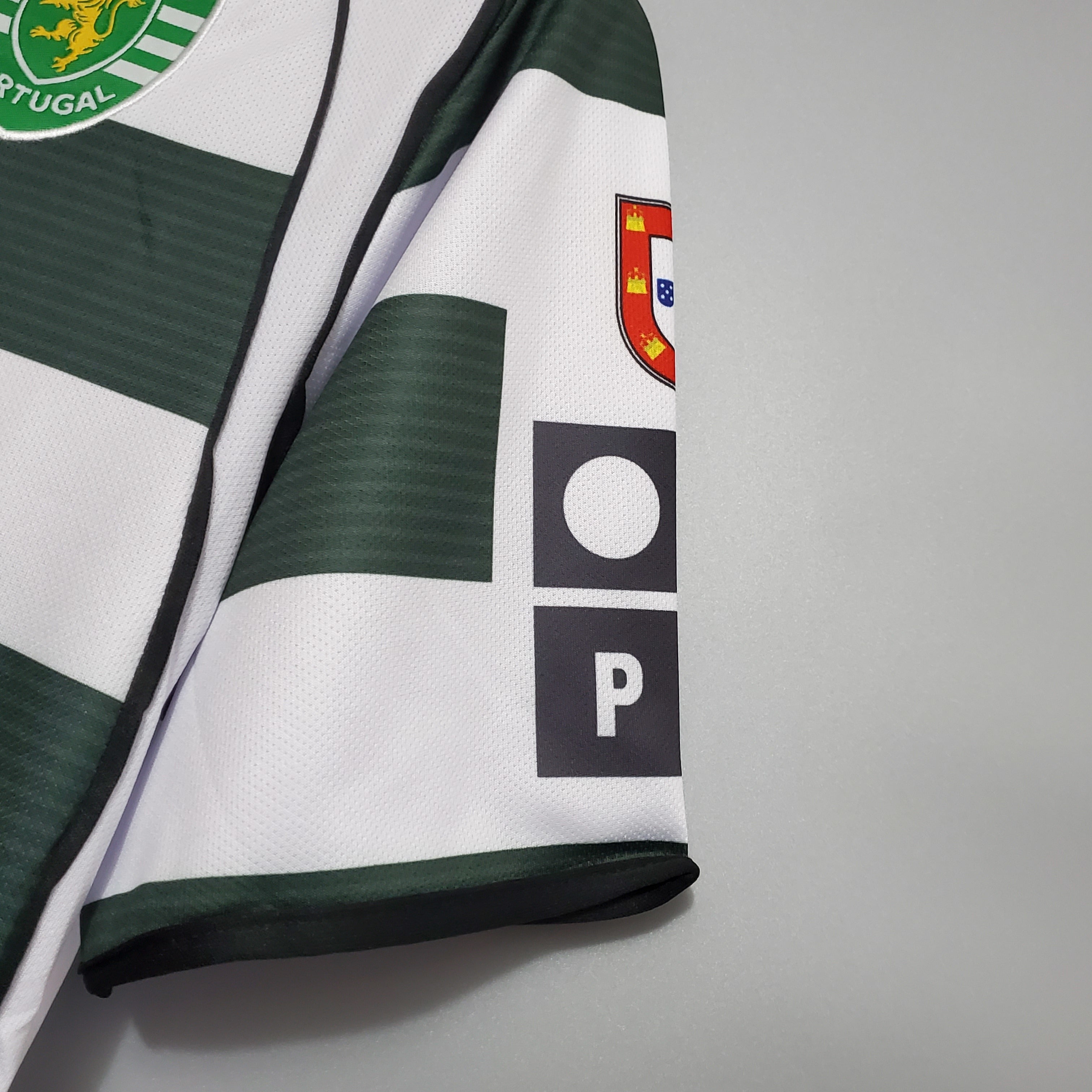 1990s Sporting CP Retro Football Shirt | Green White Home