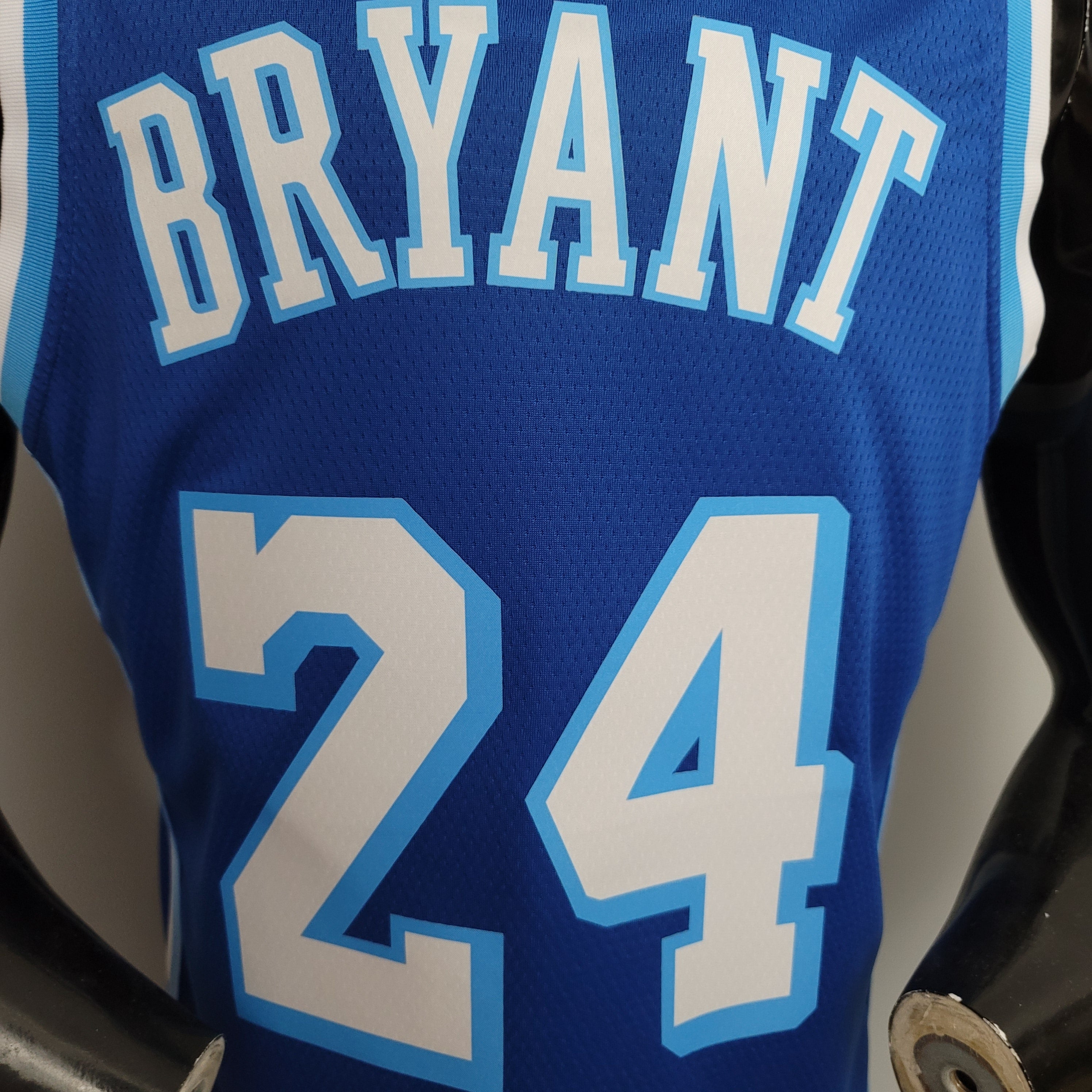 2000s Los Angeles Bryant #24 Retro Basketball Jersey