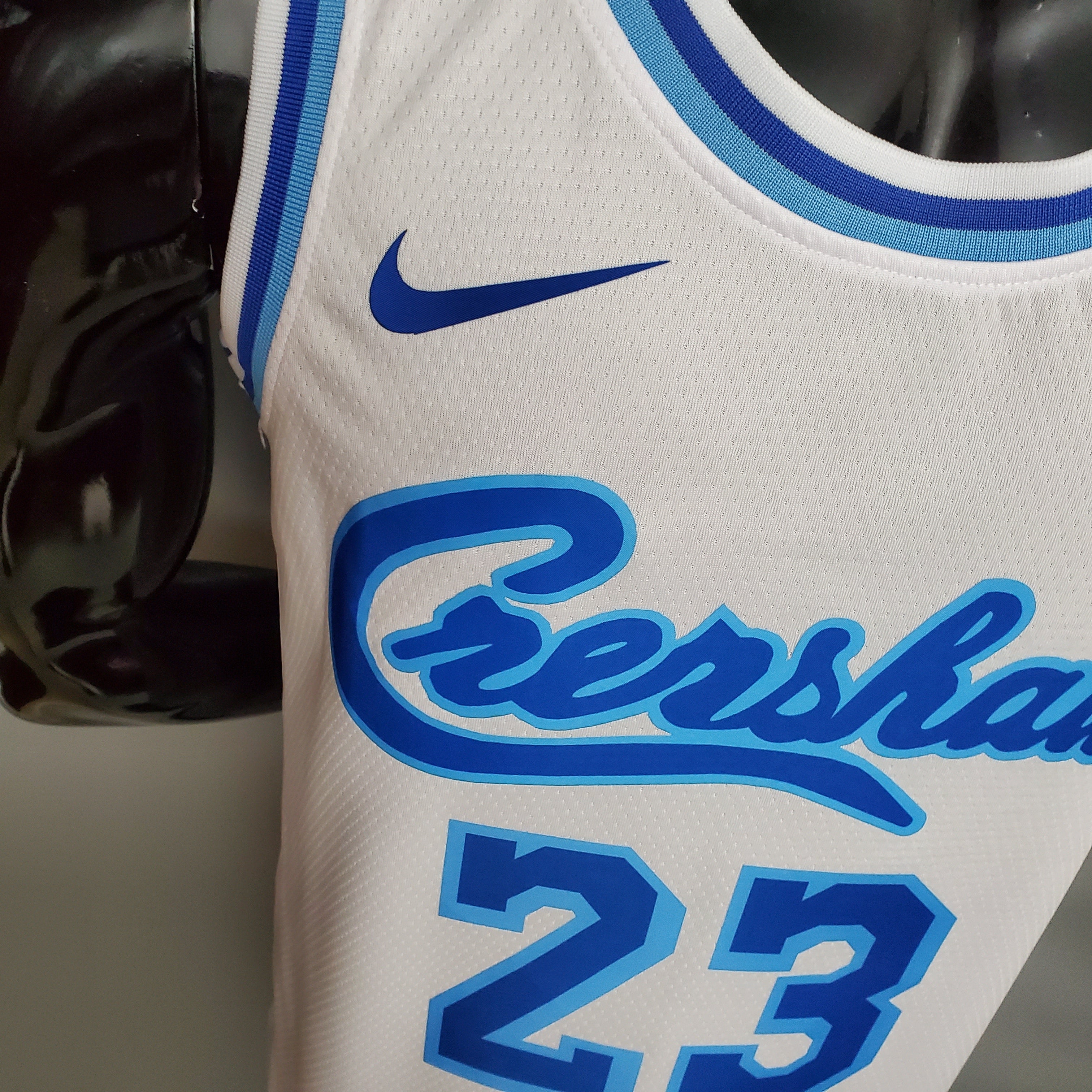 2023 Los Angeles Lakers James #23 Swingman Edition Jersey