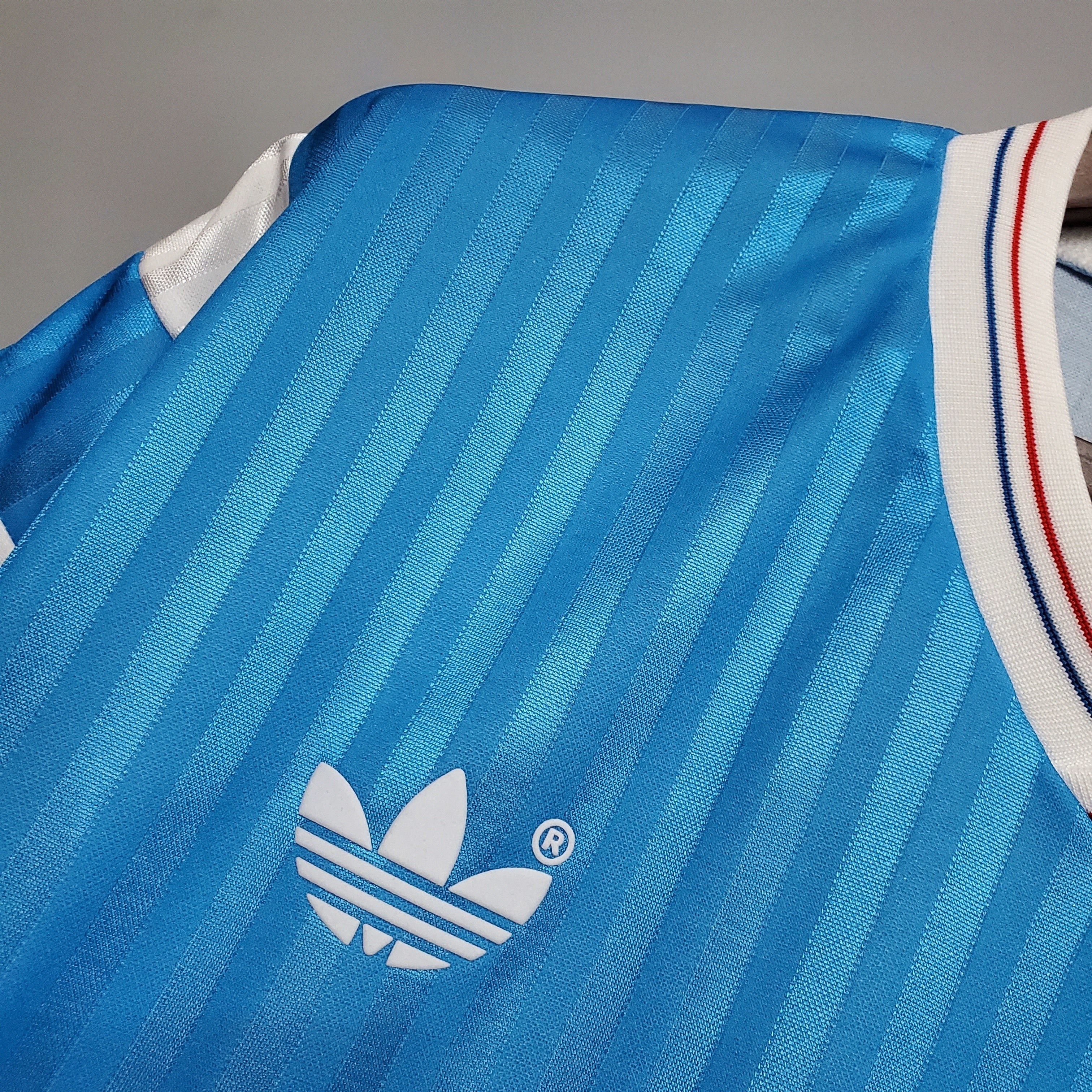 1980s Gamba Osaka Retro Football Shirt | Blue White Home