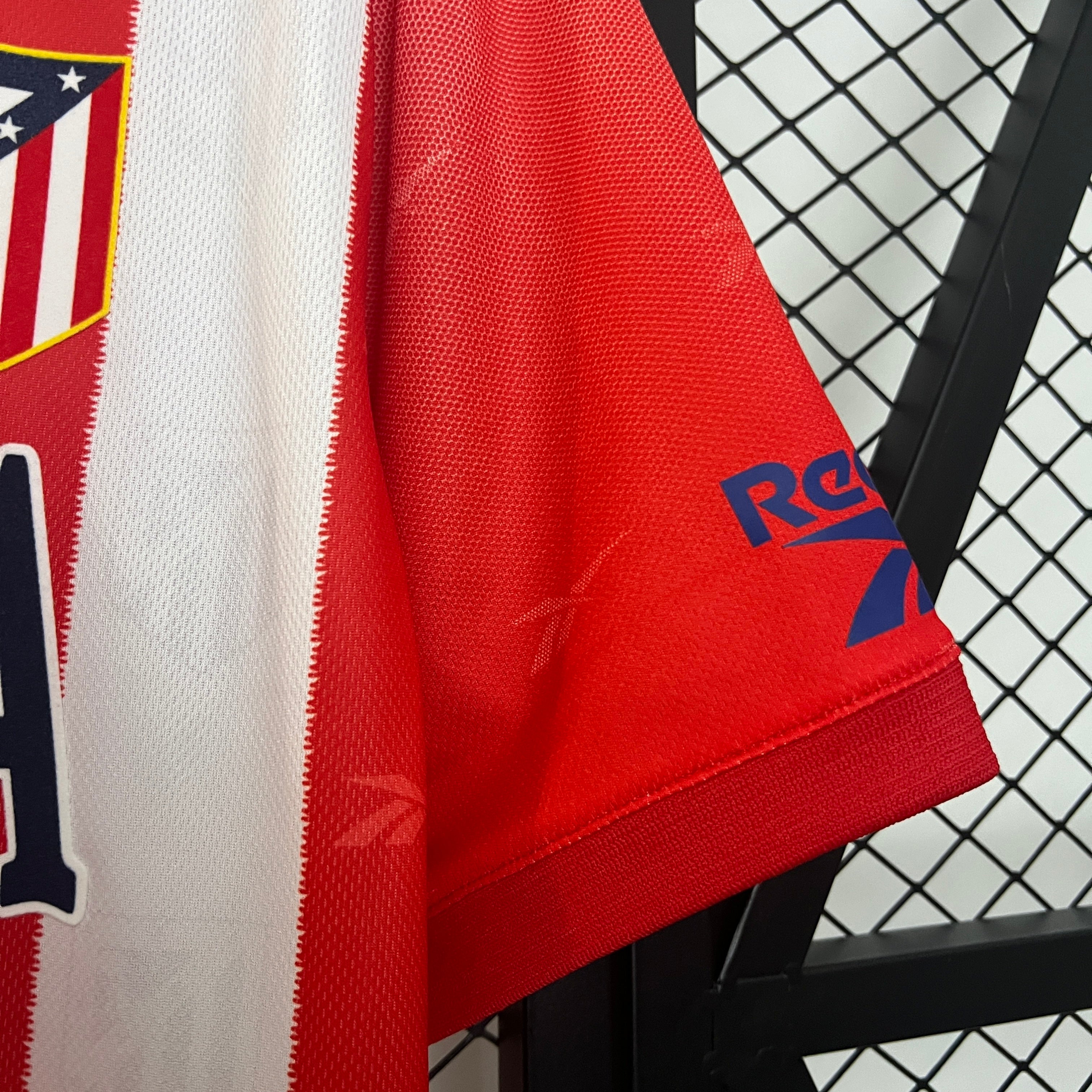 1990s Atletico Madrid Retro Football Shirt | Red White Home