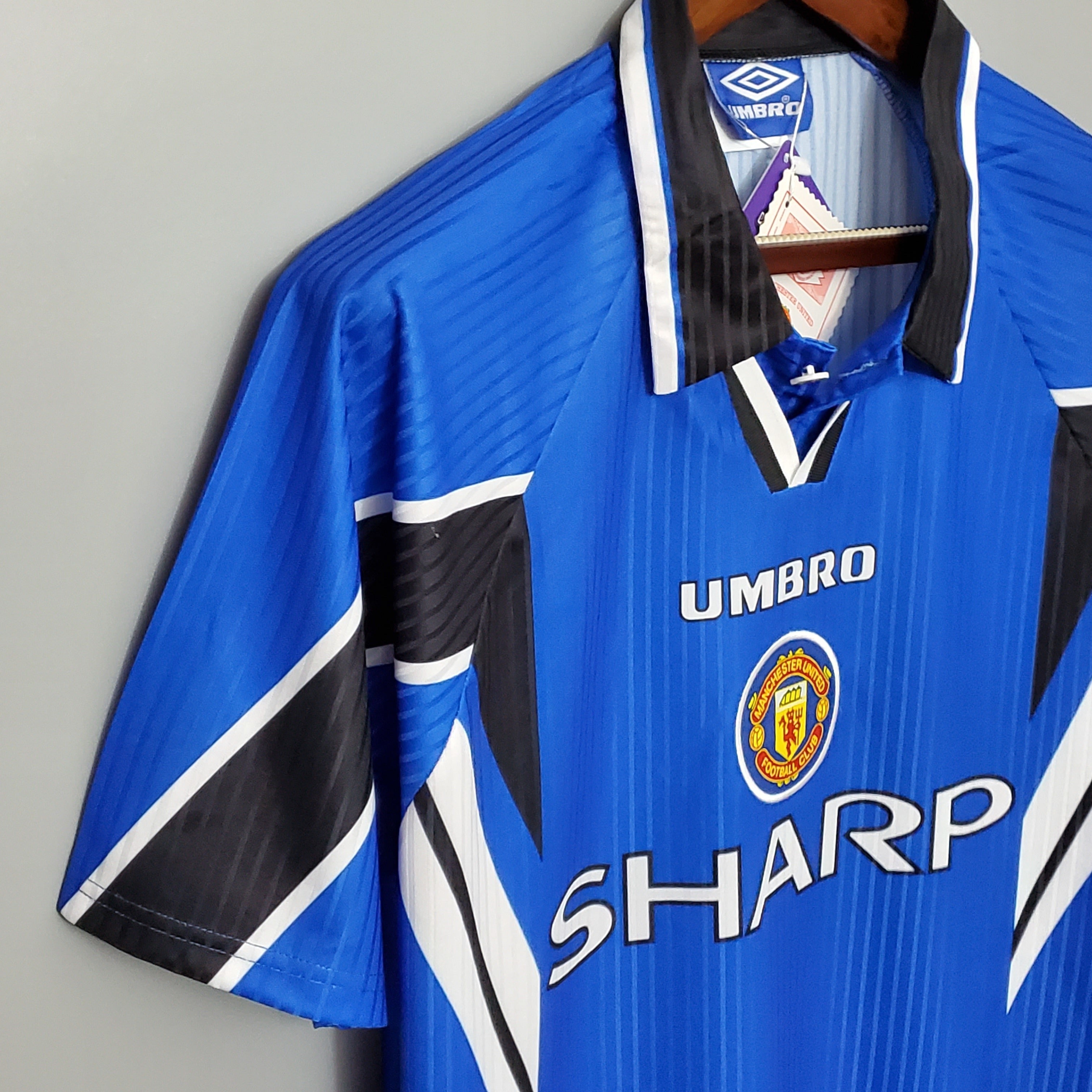 1990s Manchester United Retro Football Shirt | Blue Black Home