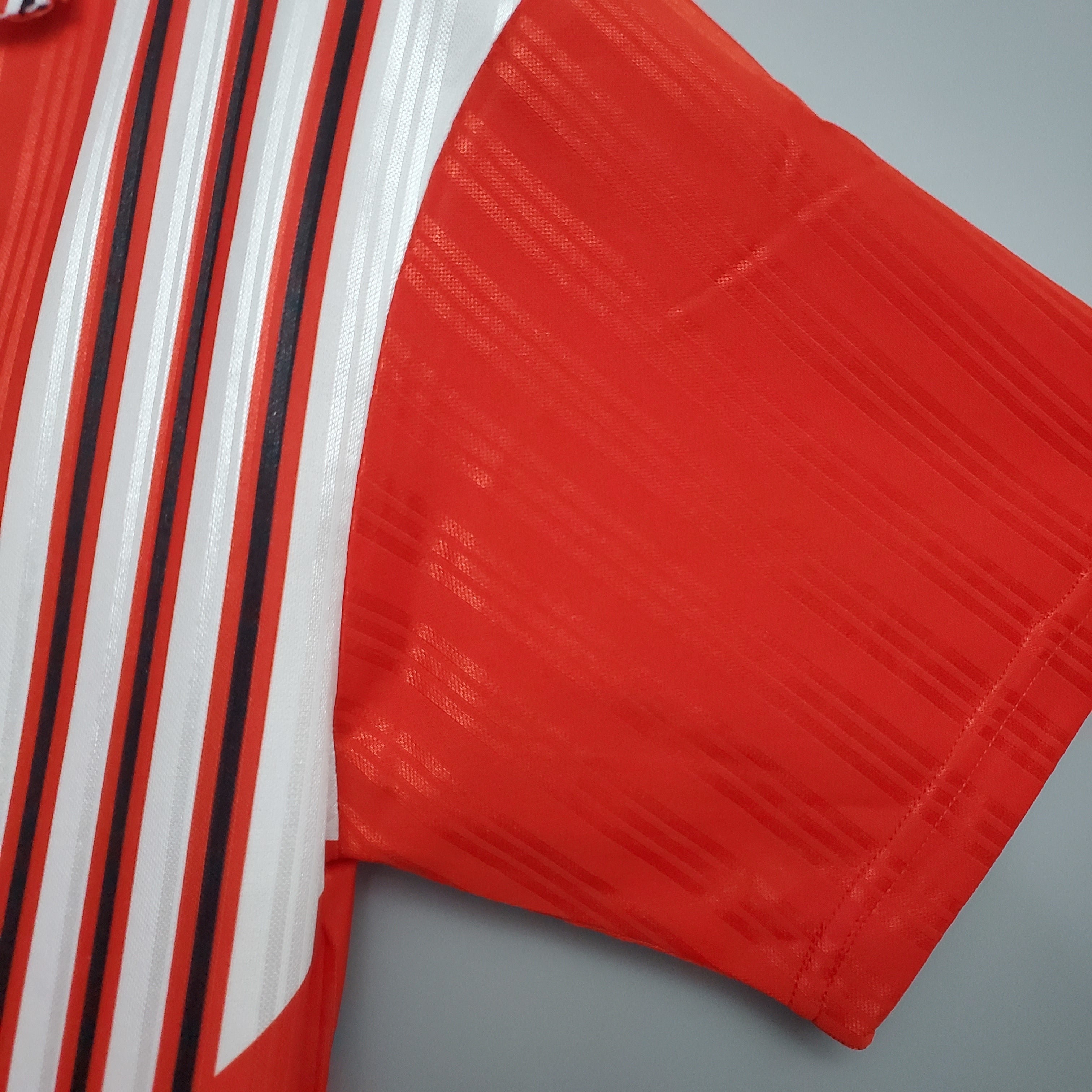 1990s River Plate Retro Football Shirt | Red White Home