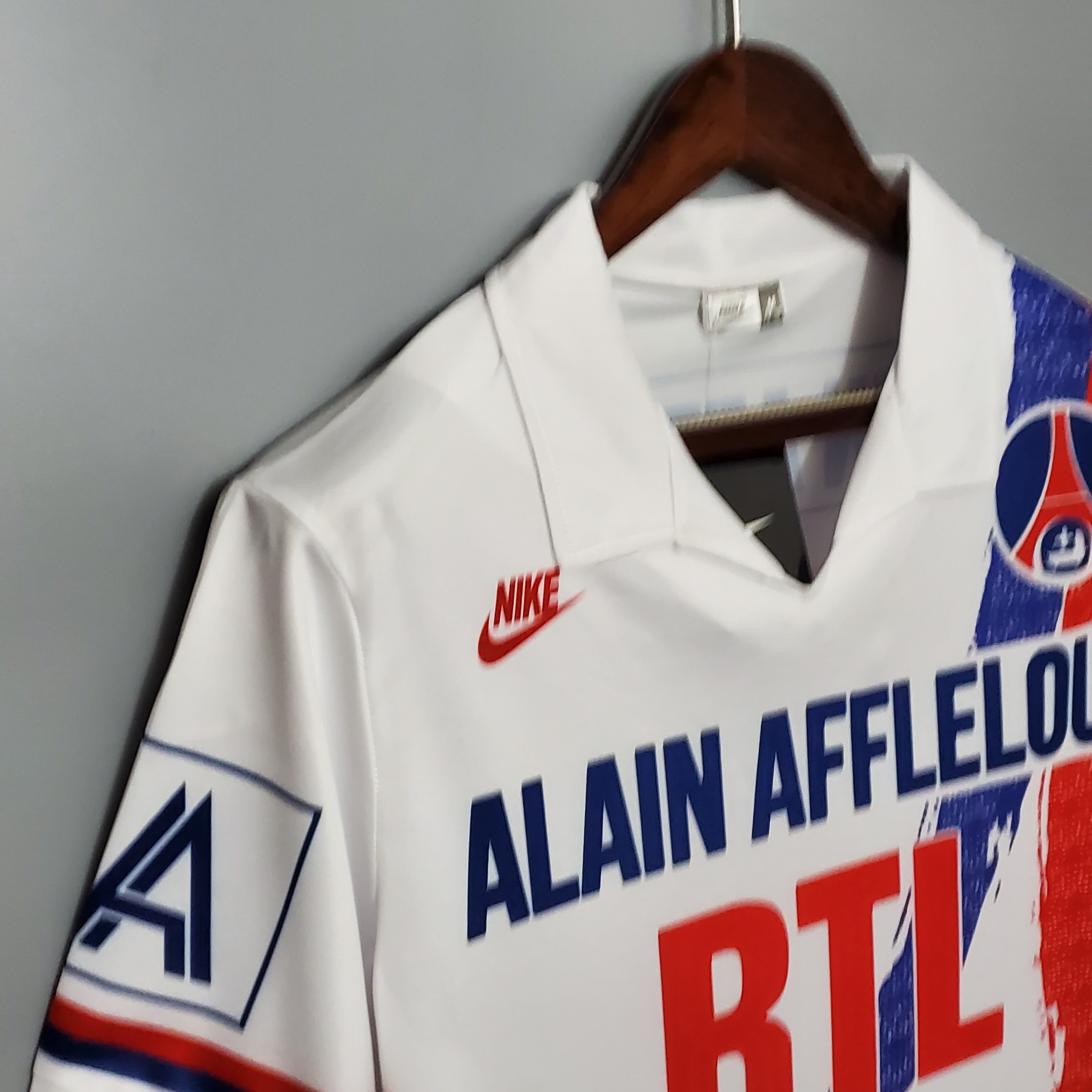 90s Paris Saint-Germain Retro Football Shirt | White Blue Home