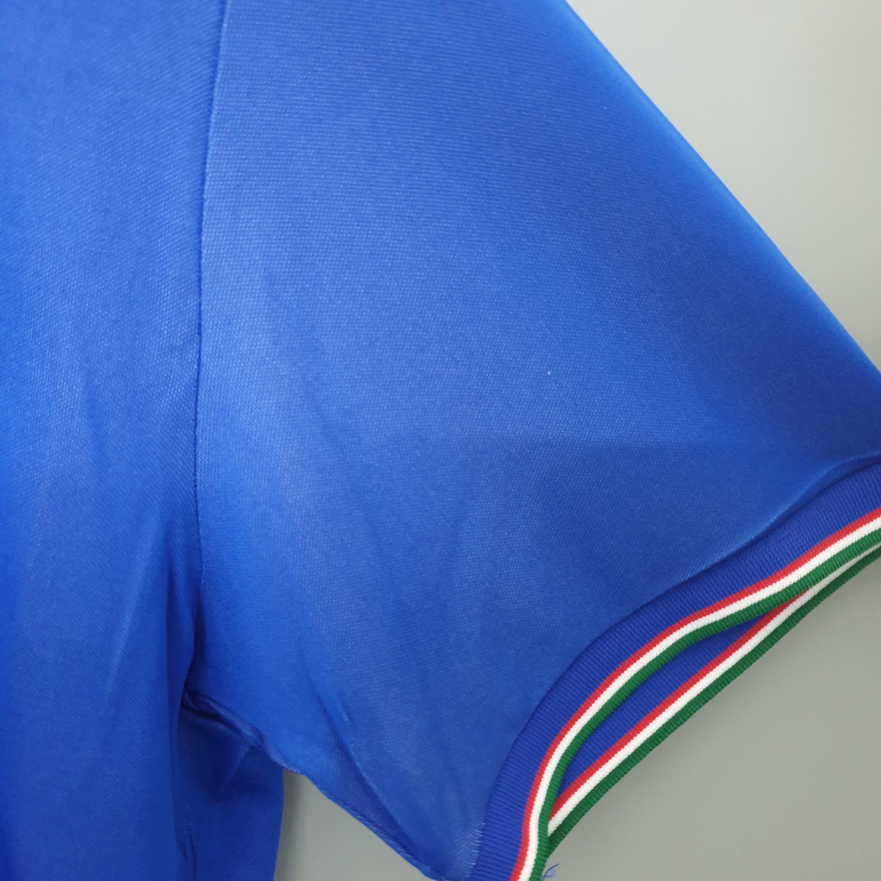 1990s Italy Retro Football Shirt | Blue White Home