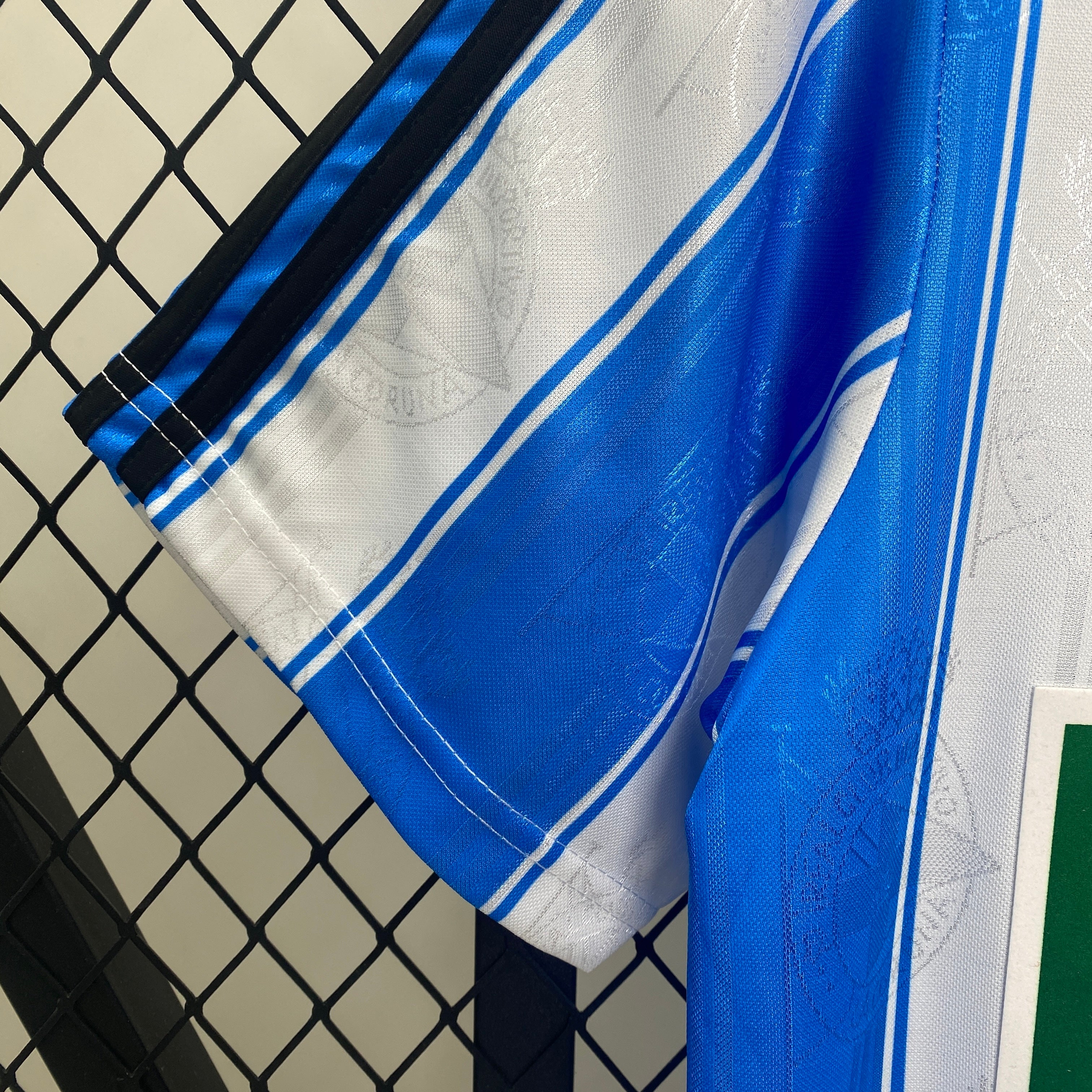 1990s Deportivo La Coruna Retro Football Shirt | Blue White Home