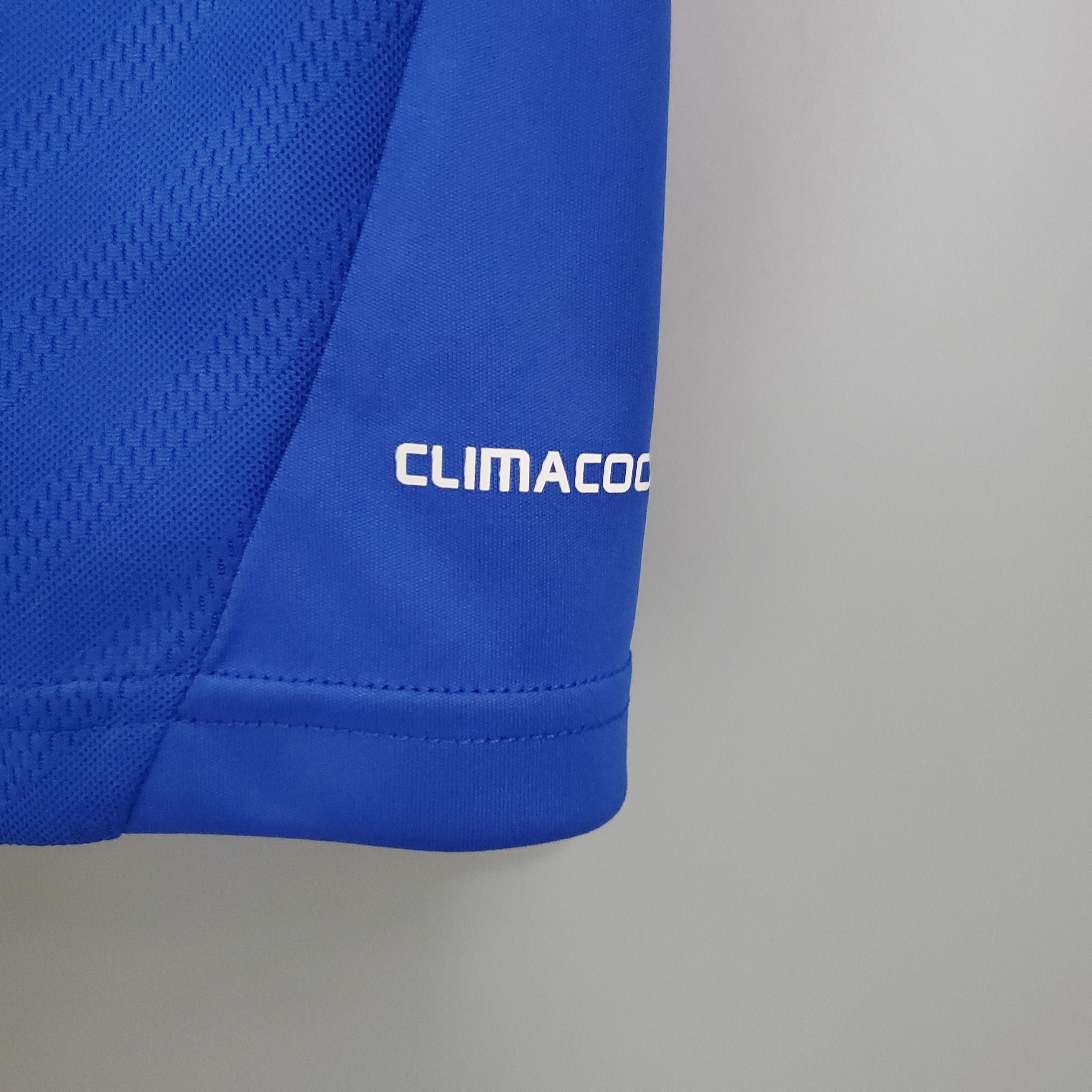 2010s Chelsea Retro Football Shirt | Blue Gold Home