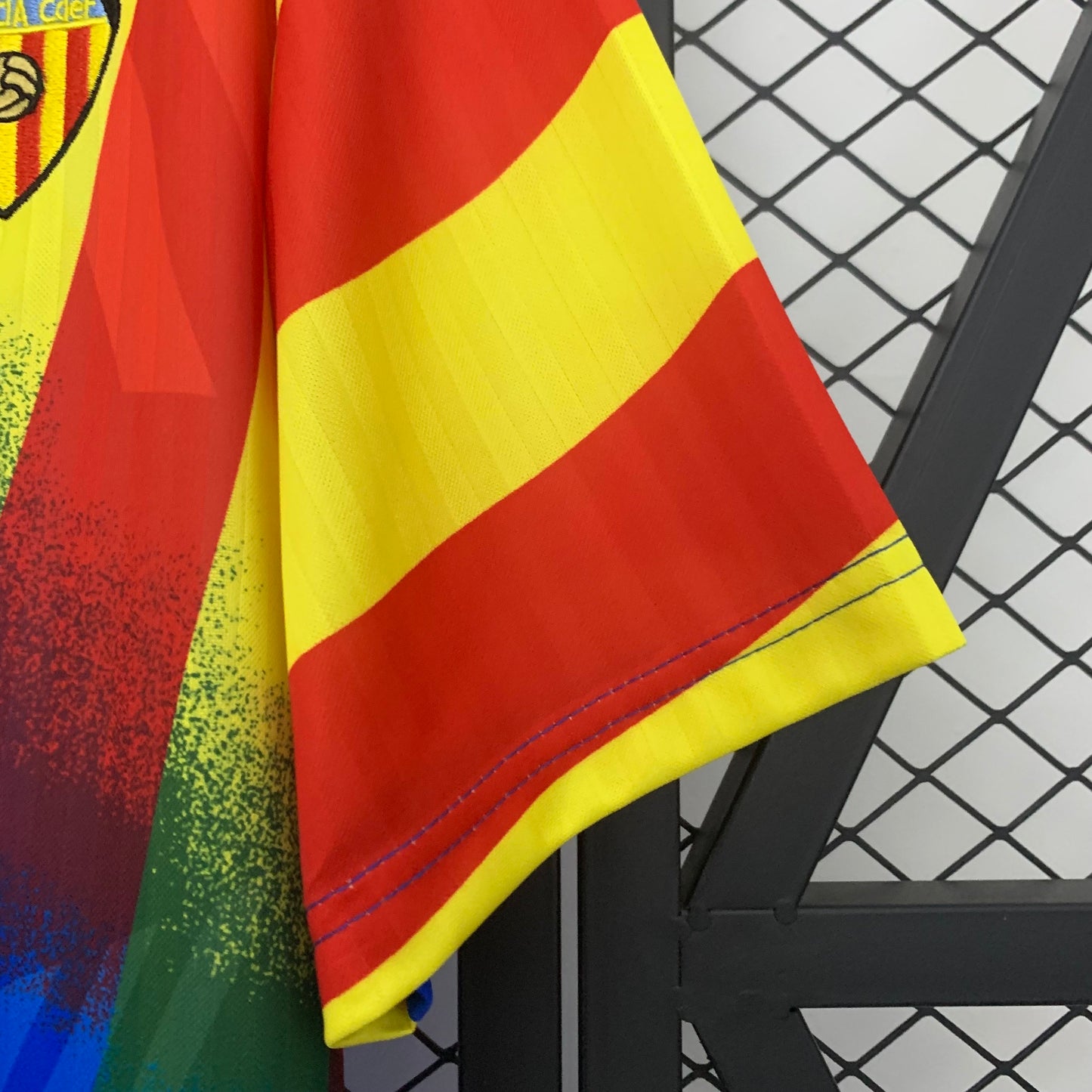 1990s Valencia Retro Football Shirt | Blue Yellow Home