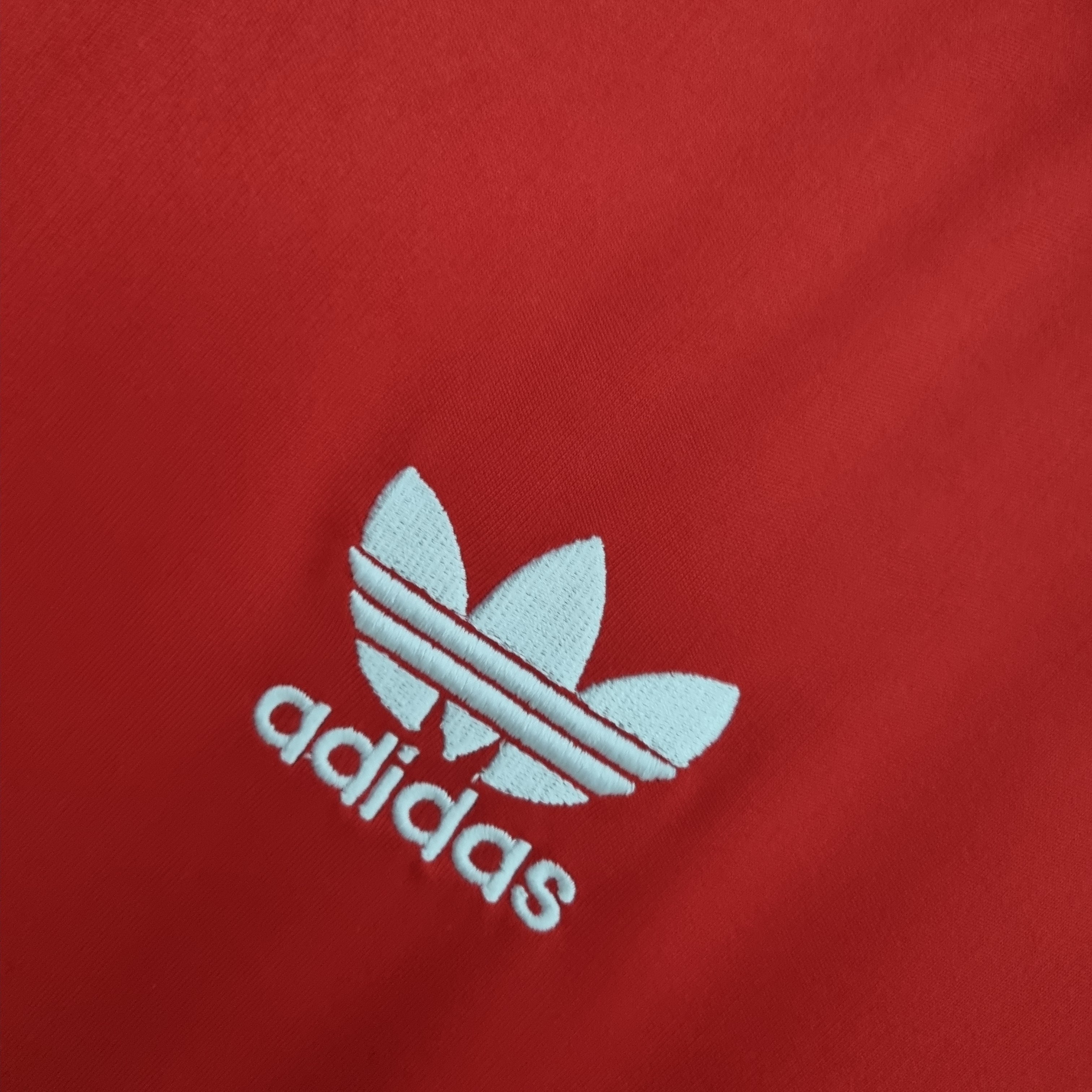 1980s Chile Retro Football Shirt | Red White Home