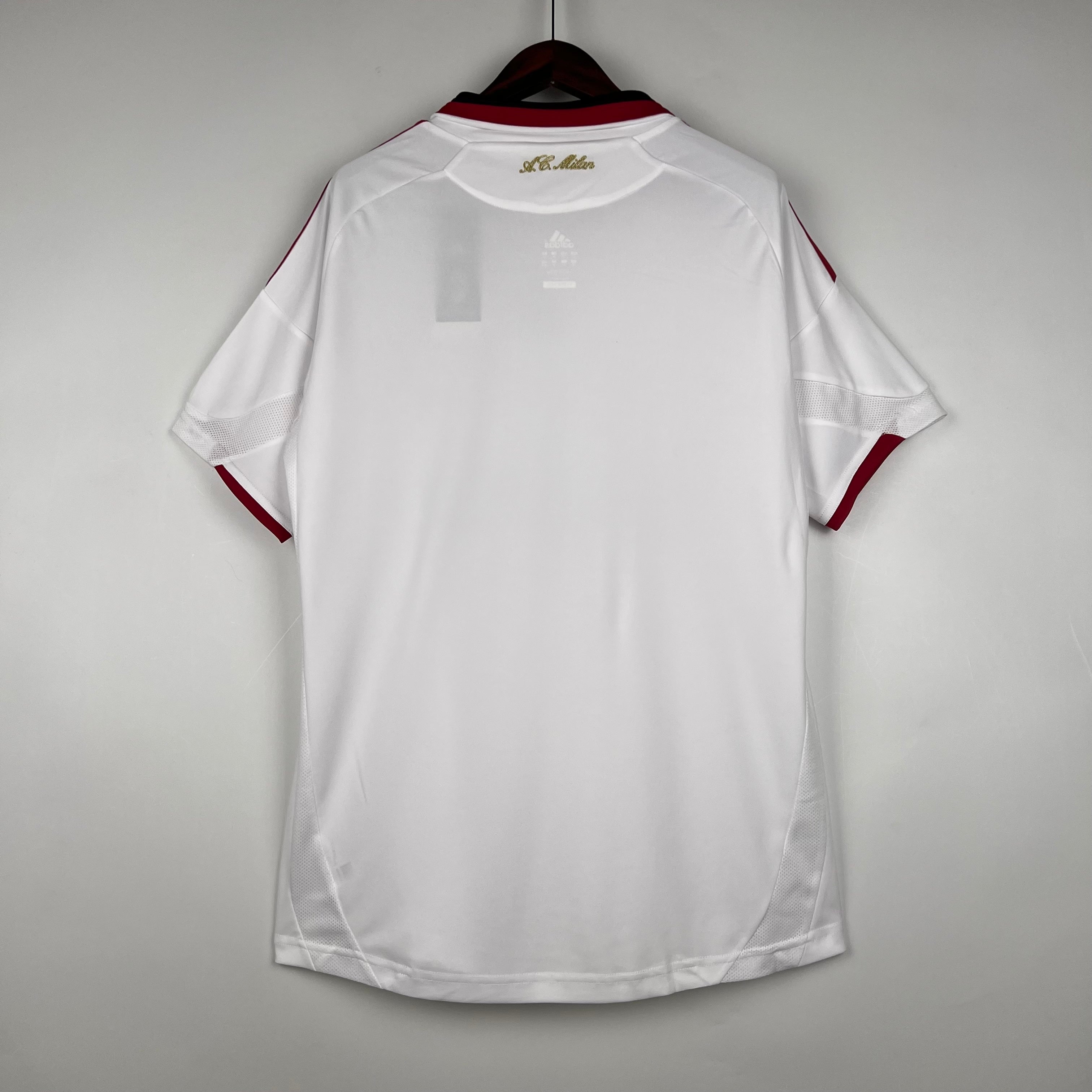 2000s AC Milan Retro Football Shirt | White Red Away