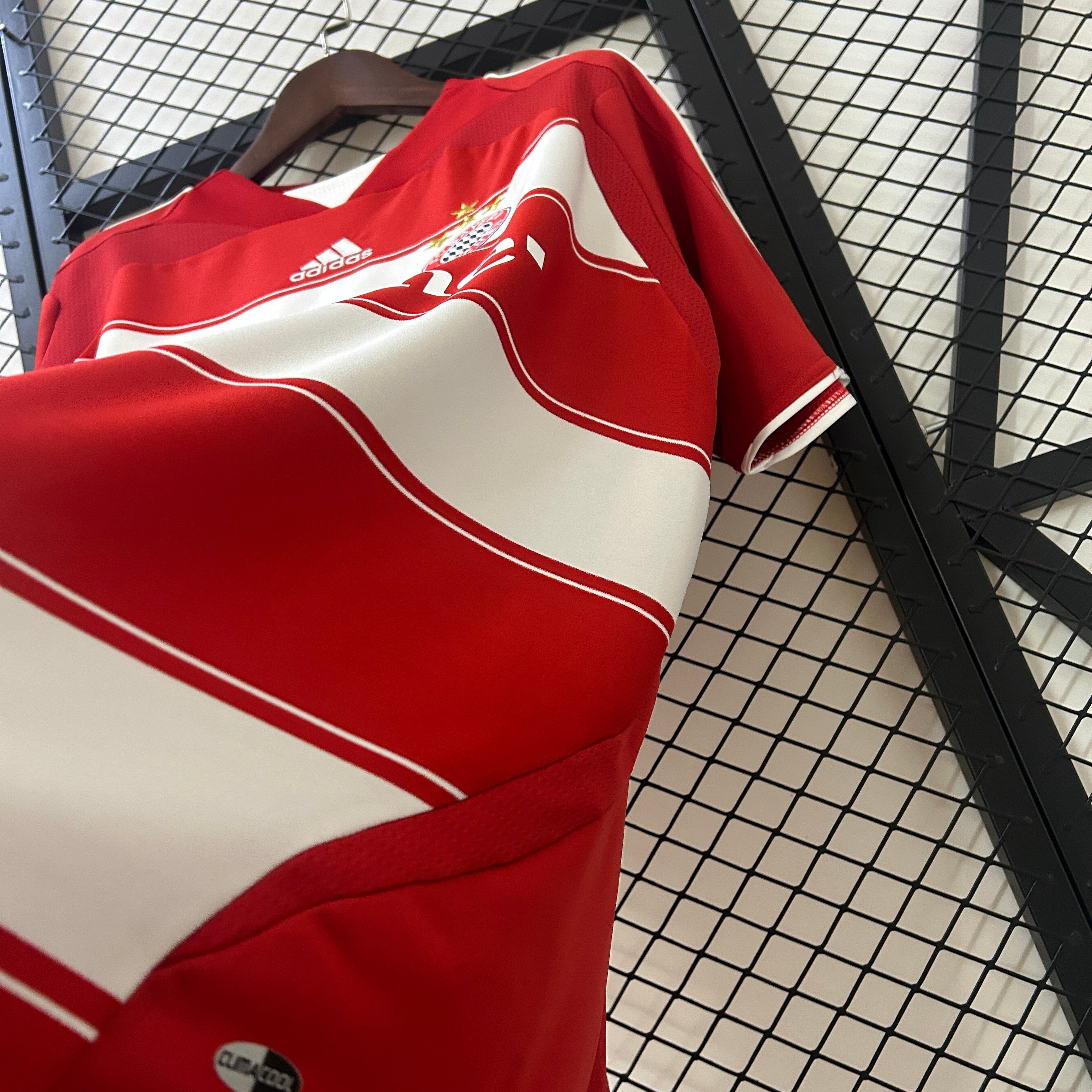 2000s Bayern Munchen Retro Football Shirt | Red White Home