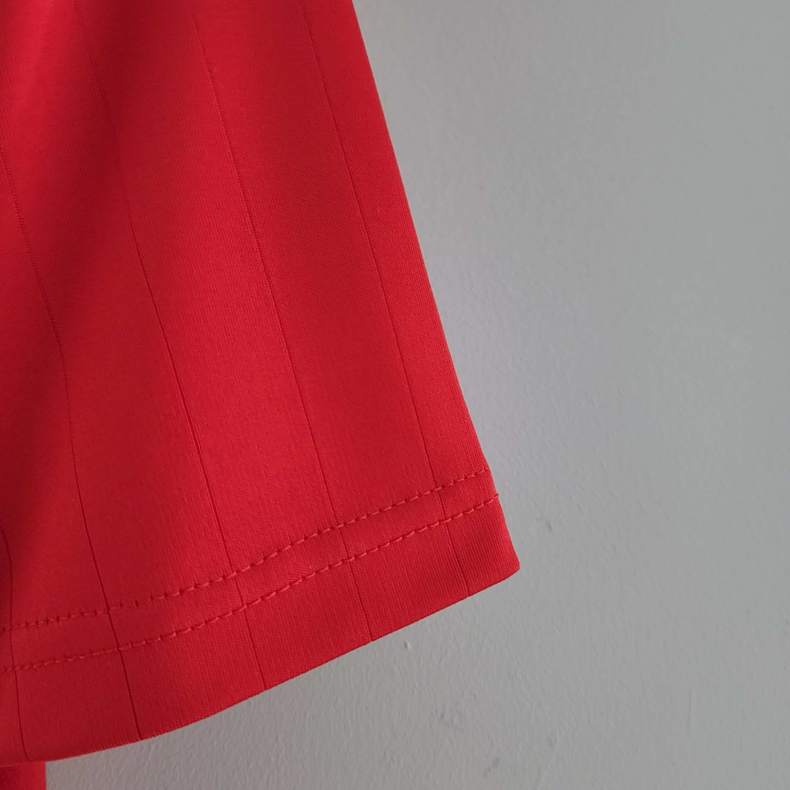 1980s PSV Eindhoven Retro Football Shirt | Red White Home
