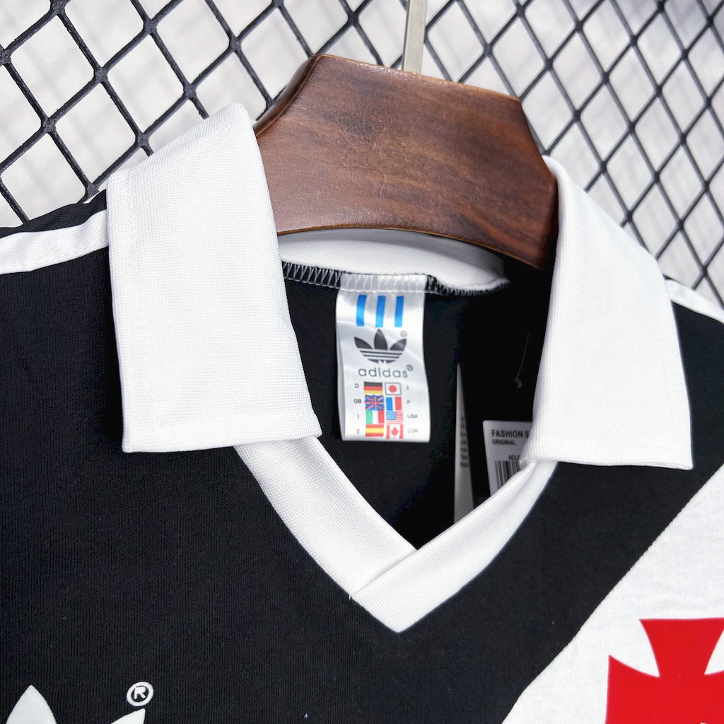 1980s Vasco Da Gama Retro Football Shirt | Black White Home
