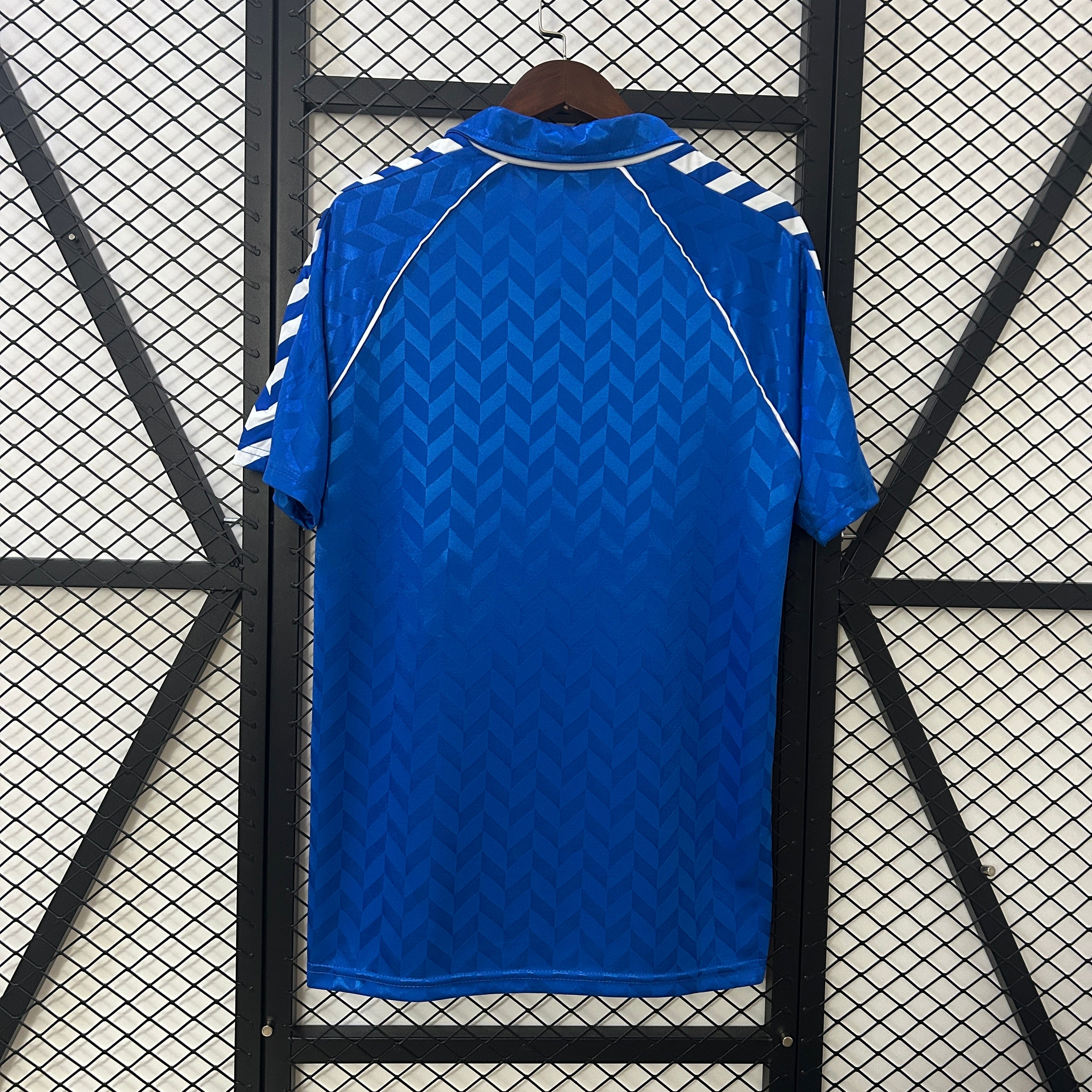 1990s Real Madrid Retro Football Shirt | Blue White Home