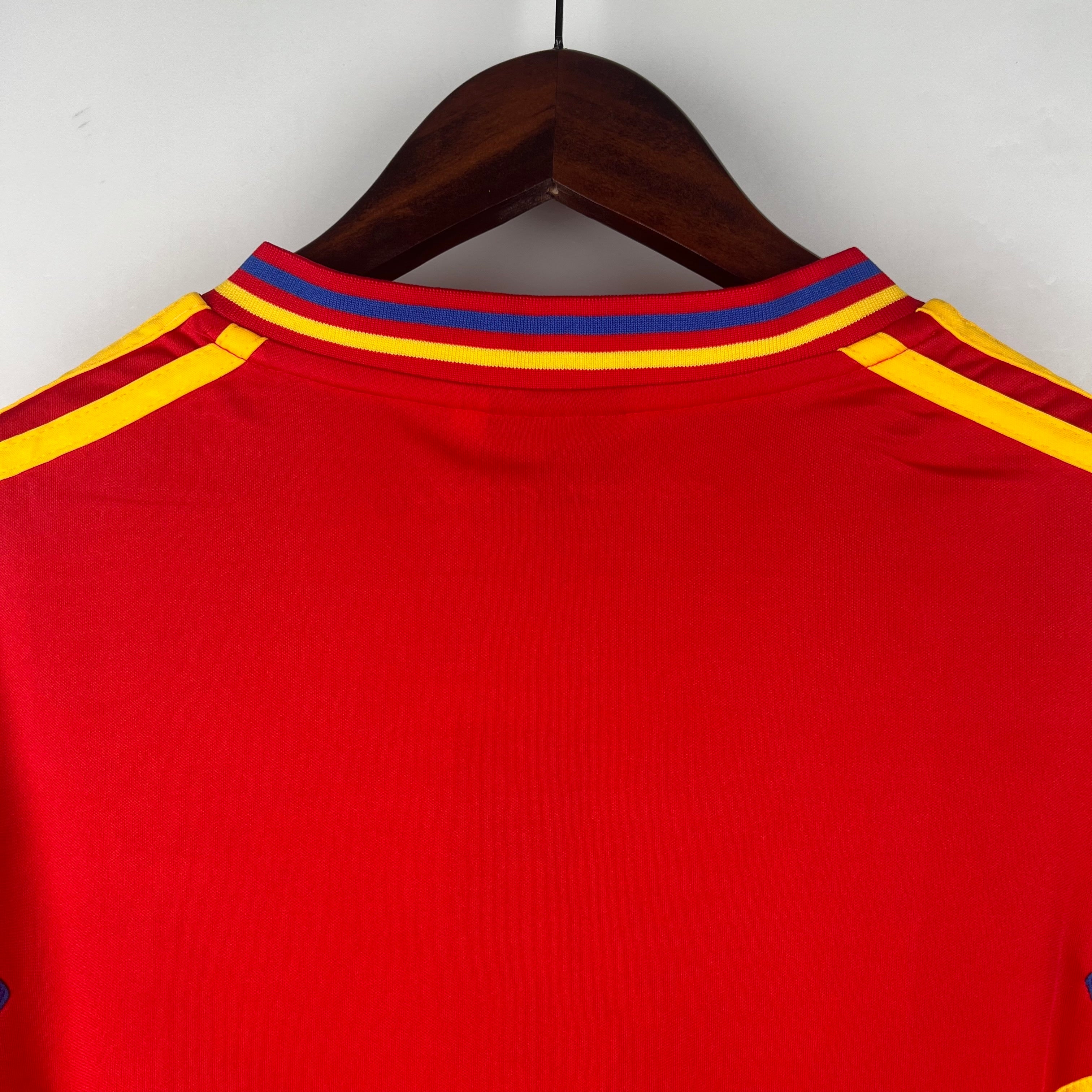 1980s Colombia Retro Football Shirt | Red Yellow Home