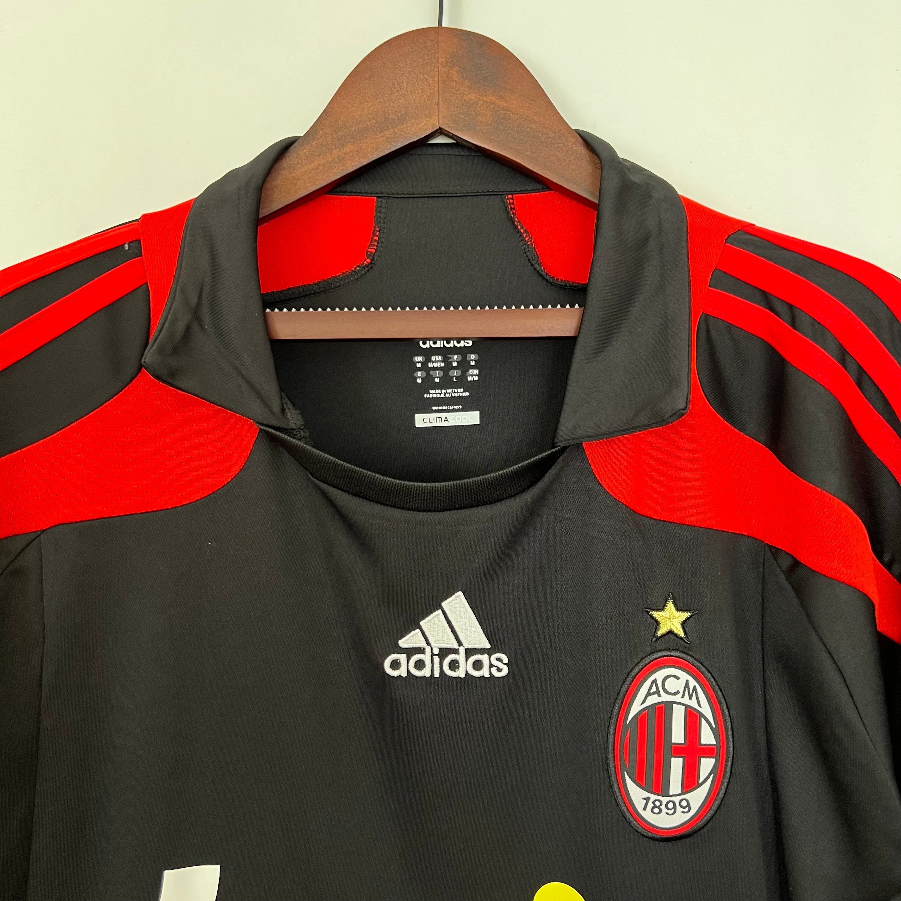 2000s AC Milan Retro Football Shirt | Black Red Home