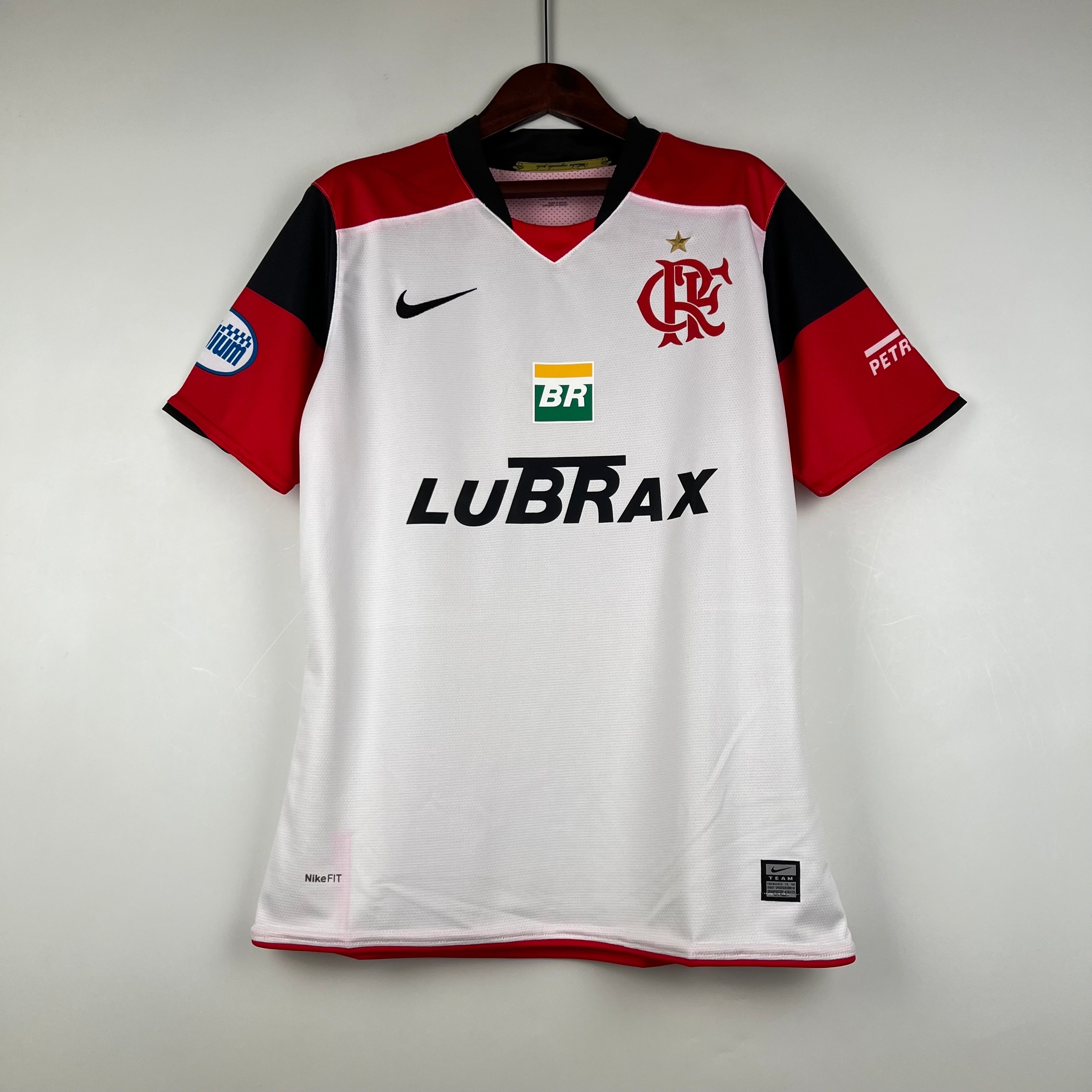 2000s Flamengo Retro Football Shirt | White Red Home