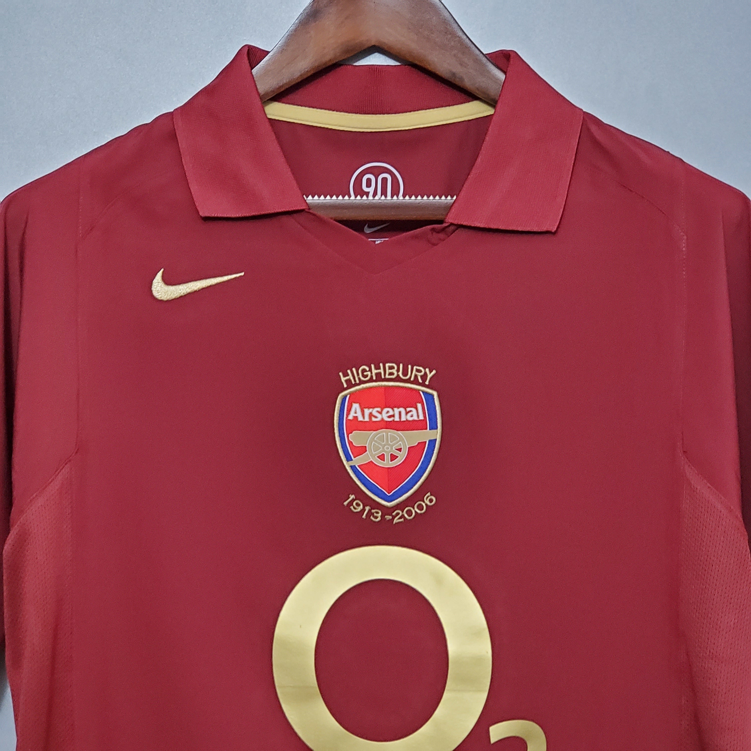2000s Arsenal Retro Football Shirt | Red Gold Home