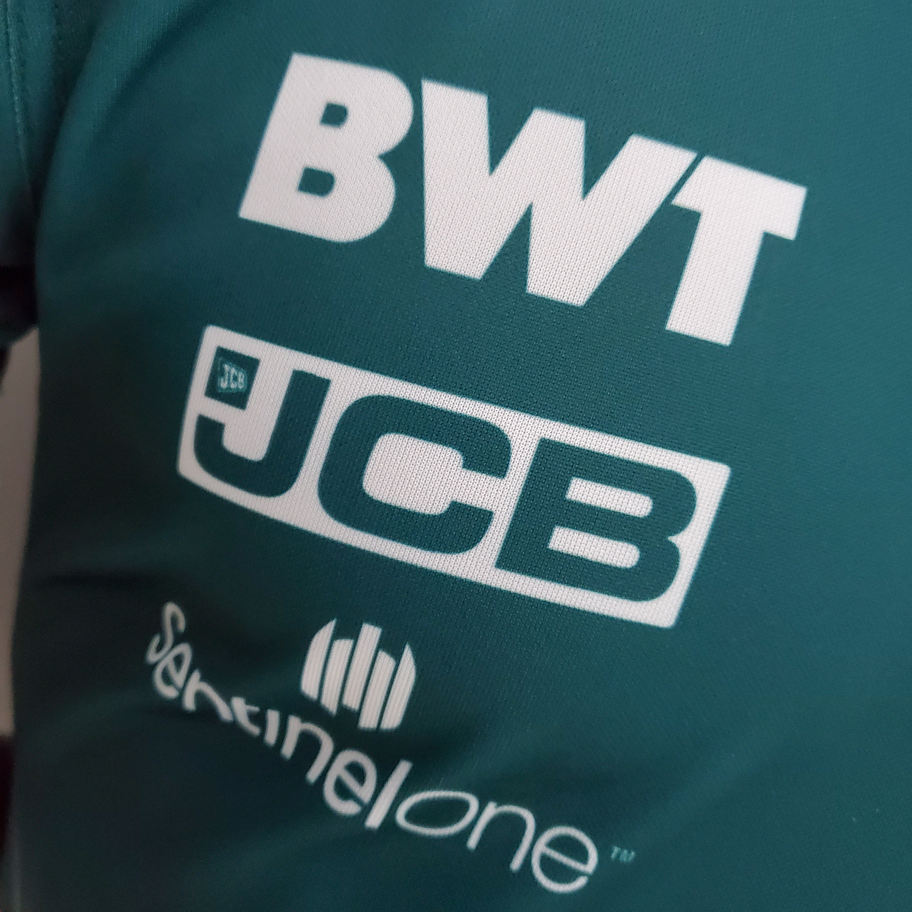 Aston Martin F1 2023 Player Fit Polo – Sebastian Vettel #5 Cognizant | Racing Green
