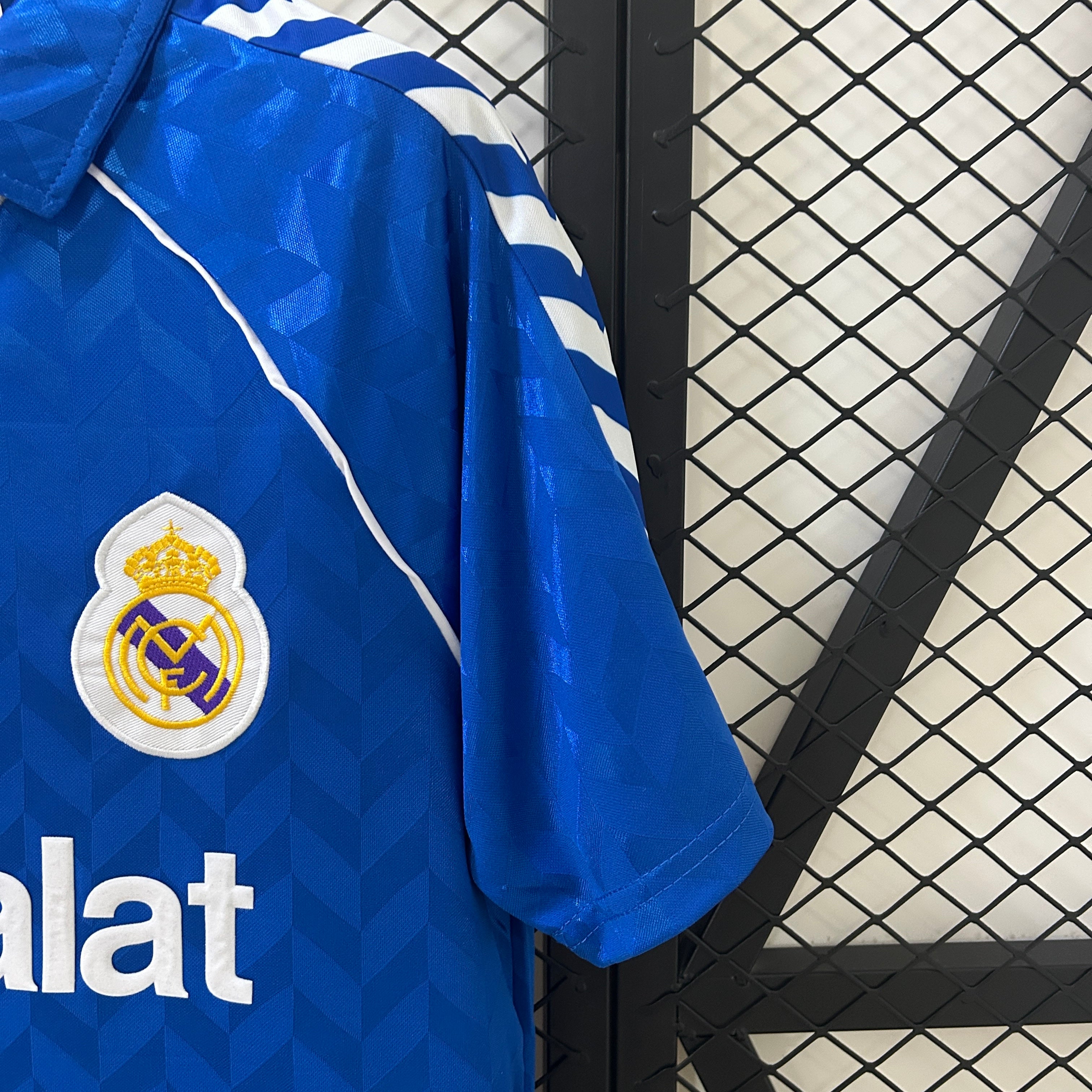 1990s Real Madrid Retro Football Shirt | Blue White Home
